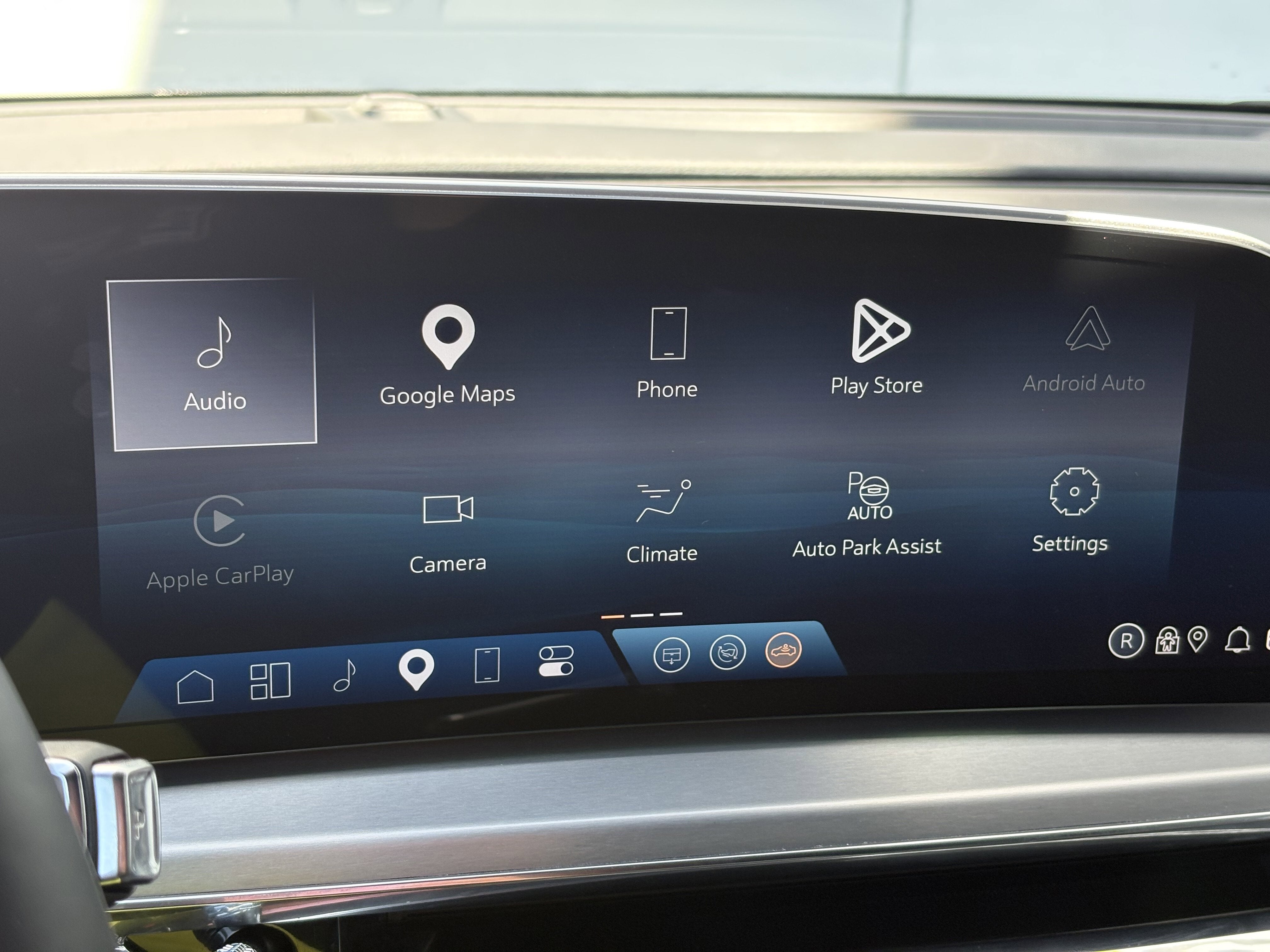 2024 Cadillac LYRIQ Sport 3