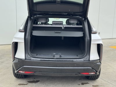 2025 Cadillac LYRIQ Sport 3