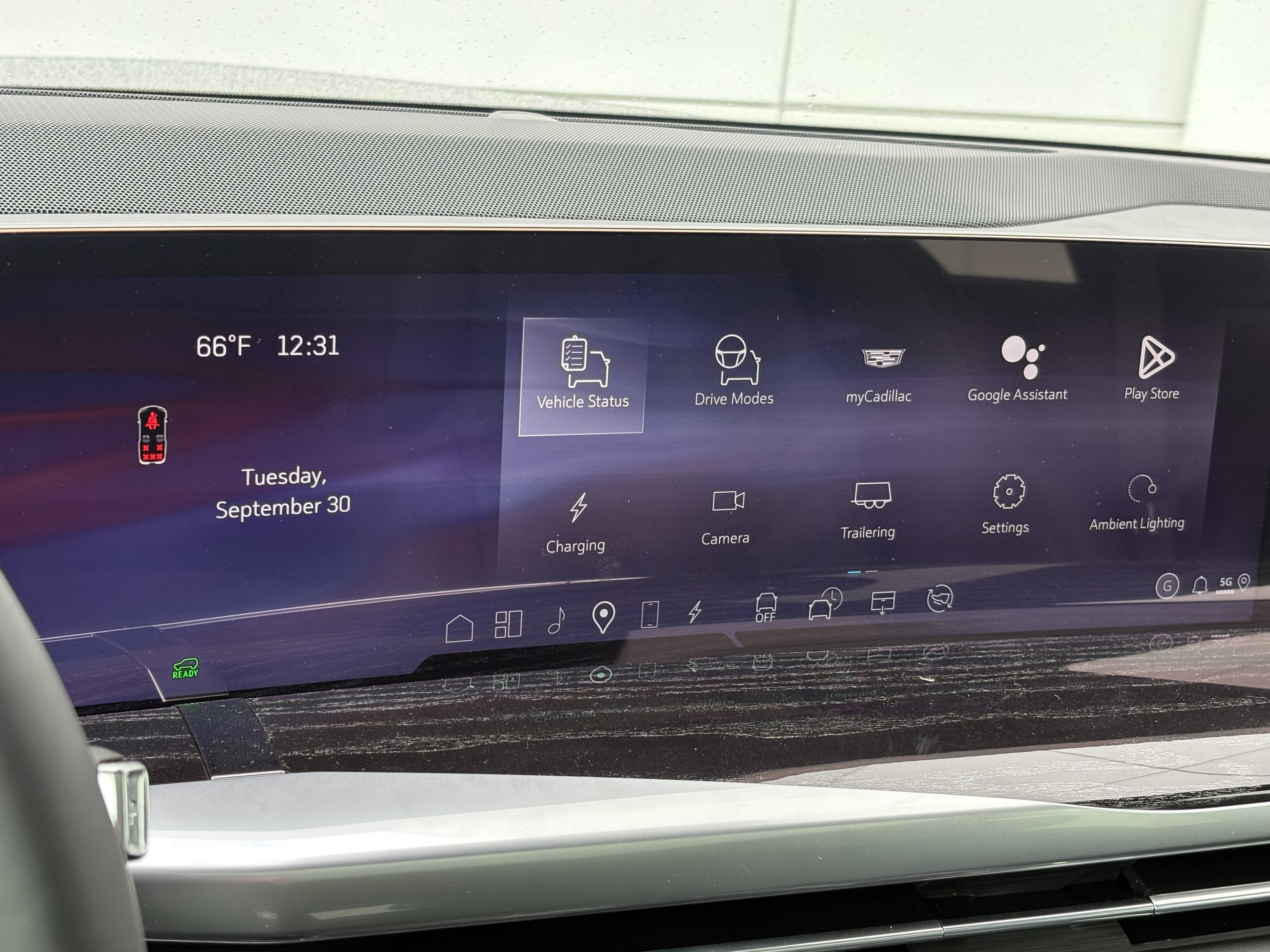 2026 Cadillac ESCALADE IQL Sport