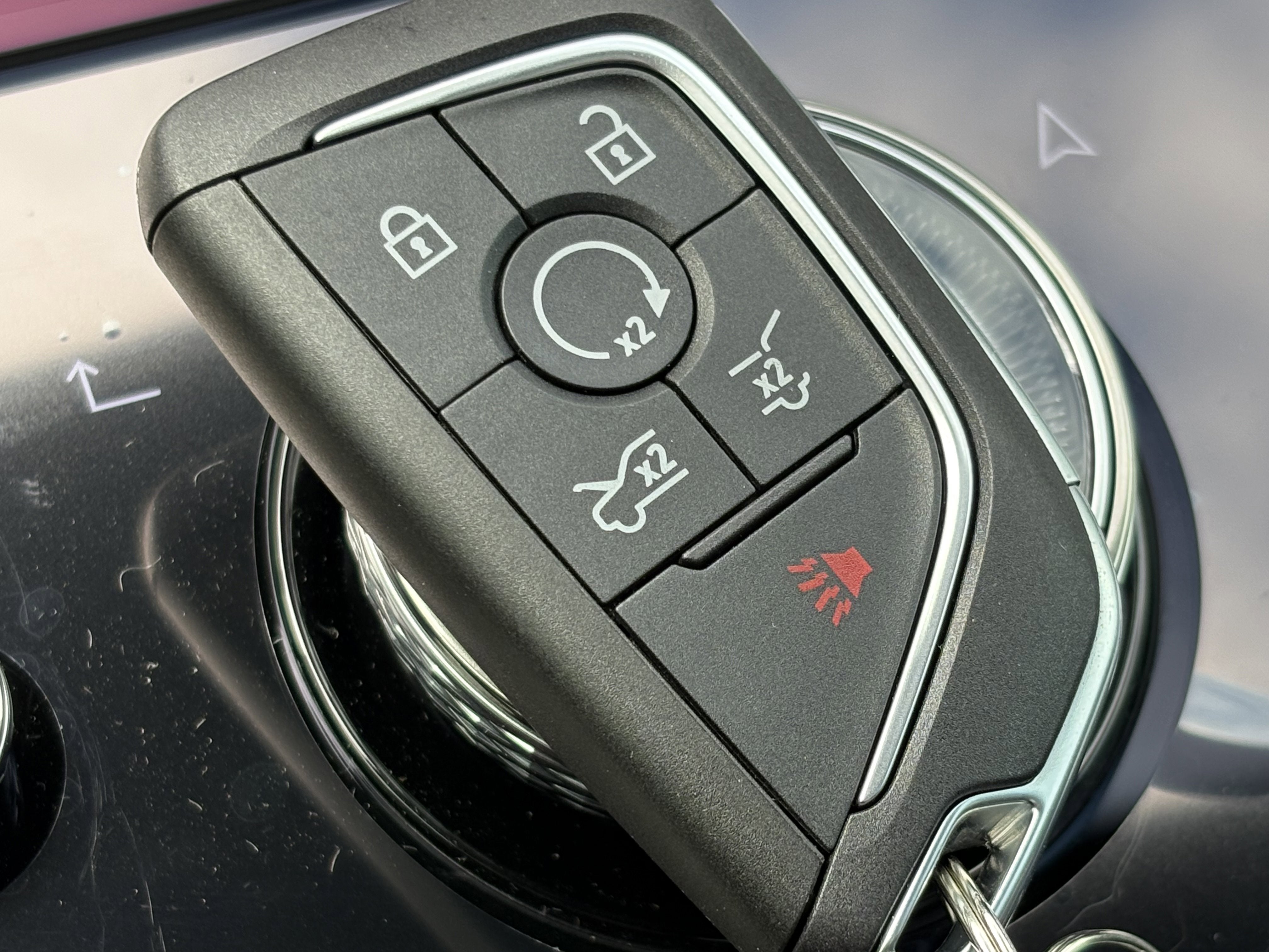 2026 Cadillac ESCALADE IQL Sport