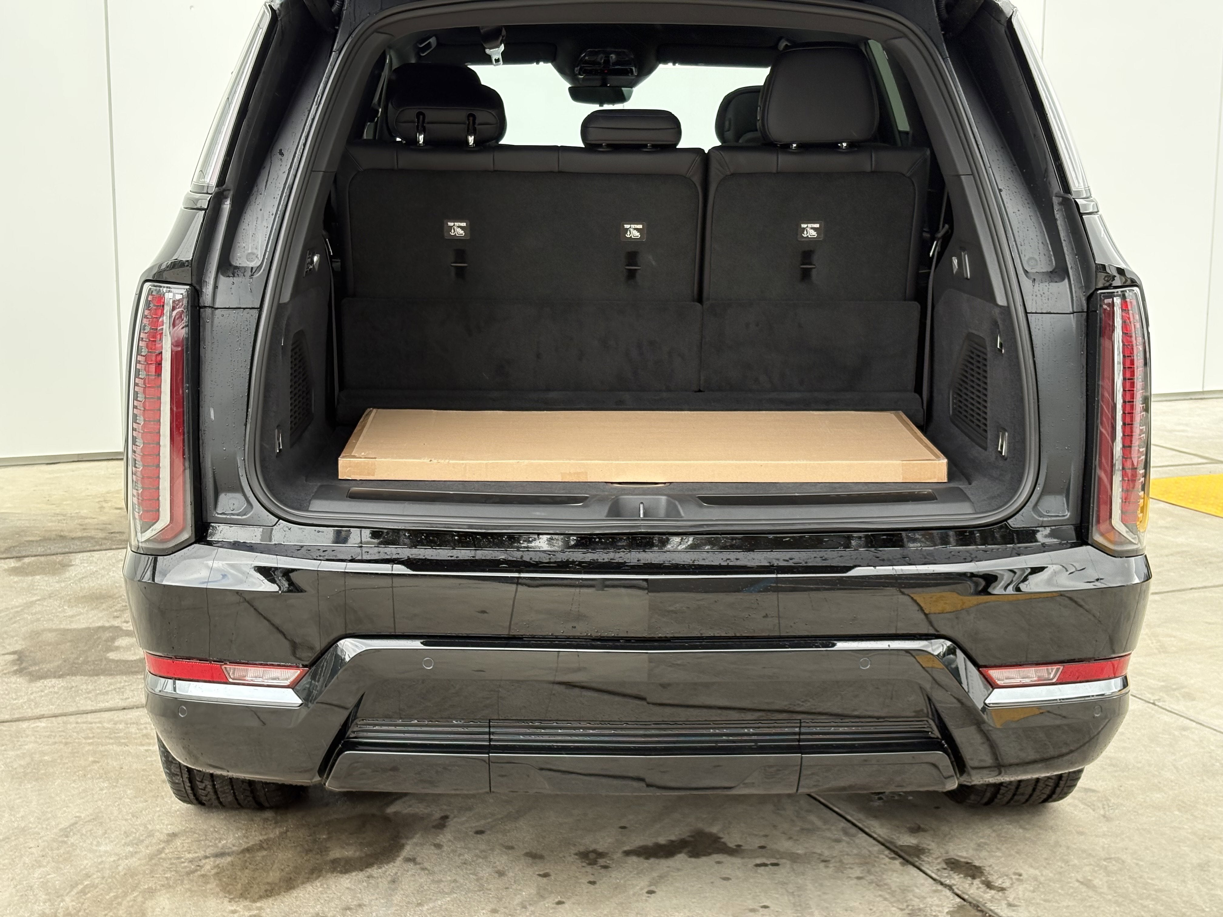 2026 Cadillac ESCALADE IQL Sport