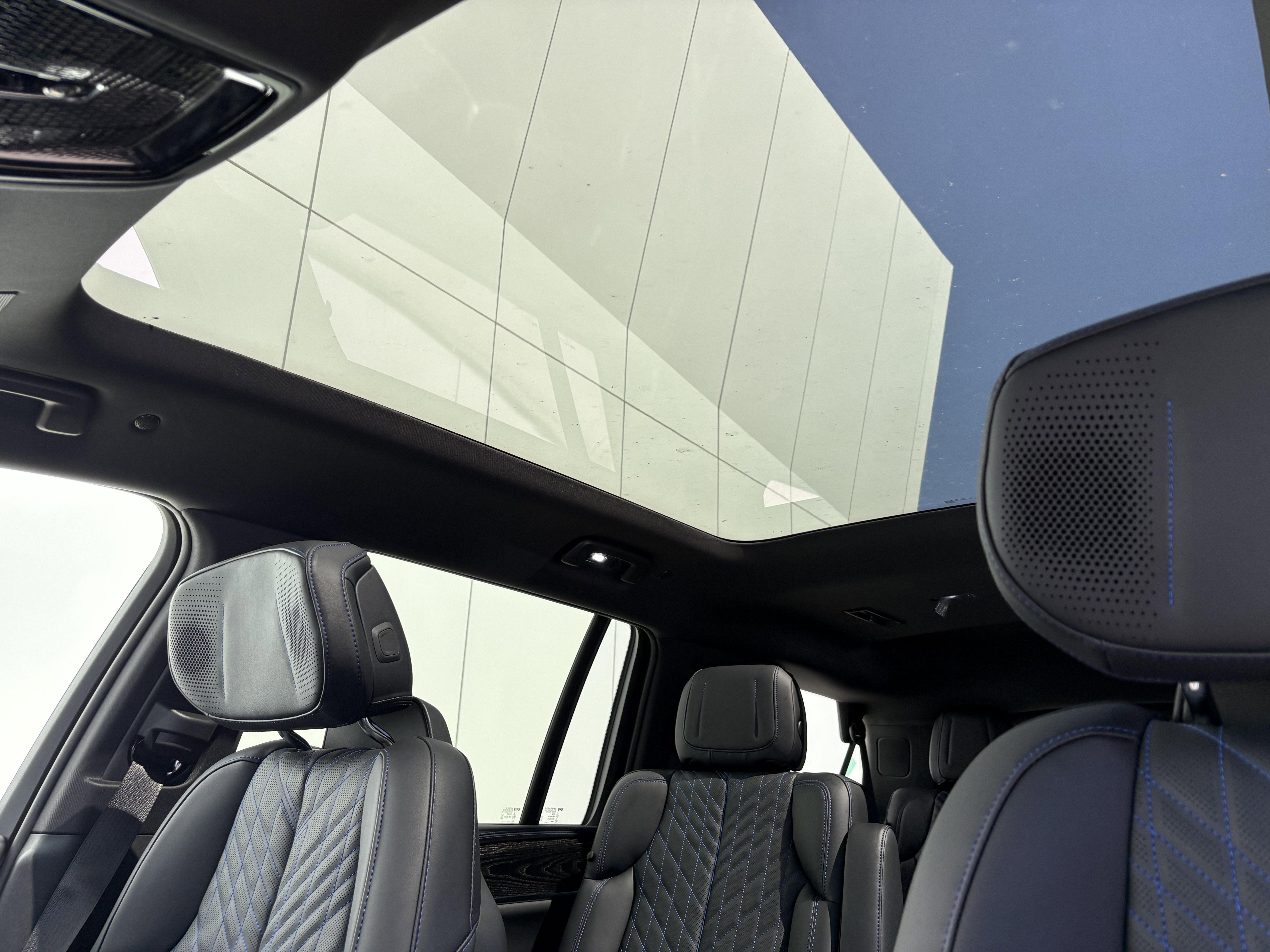 2026 Cadillac ESCALADE IQL Sport