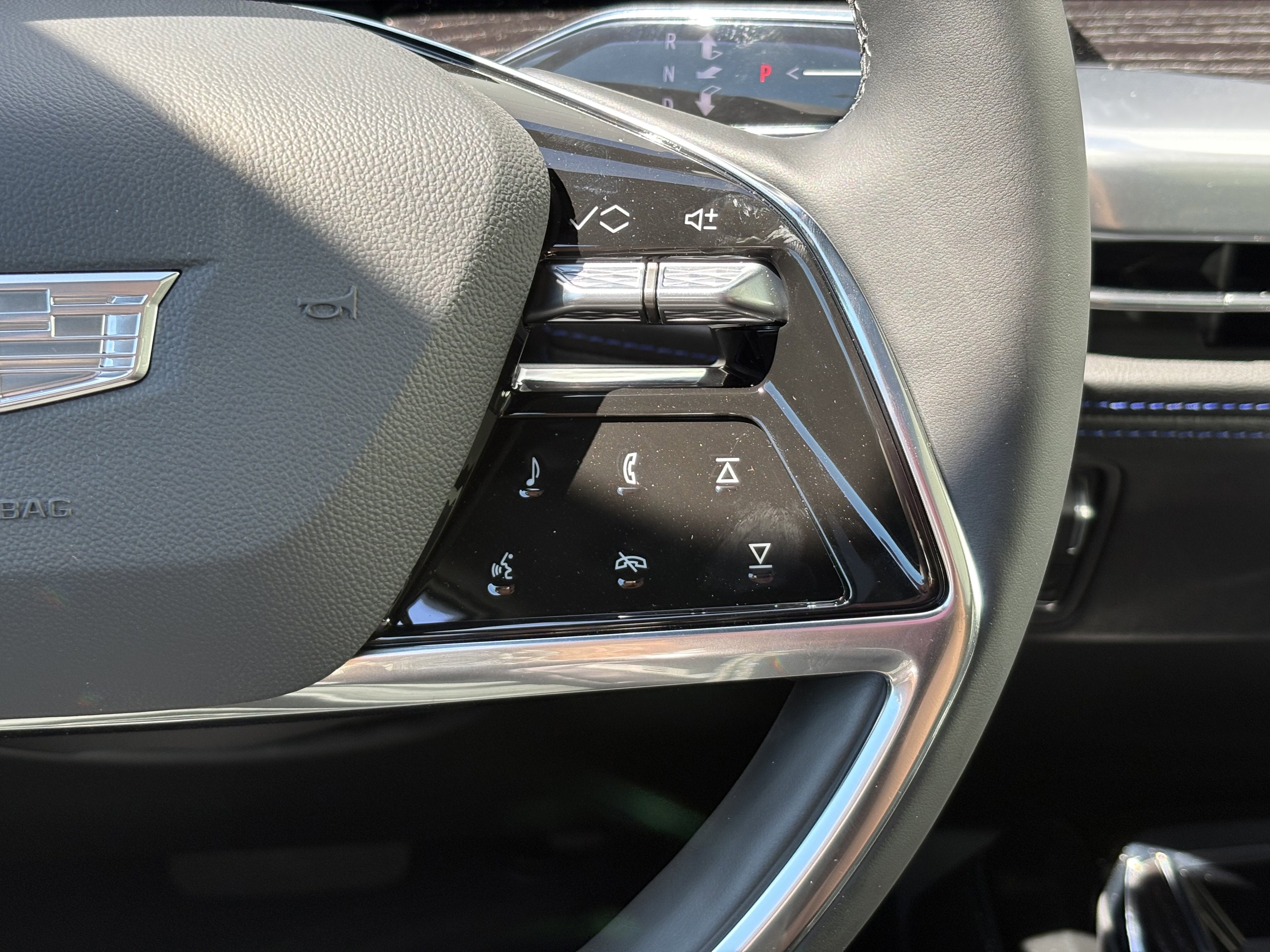 2026 Cadillac ESCALADE IQL Sport