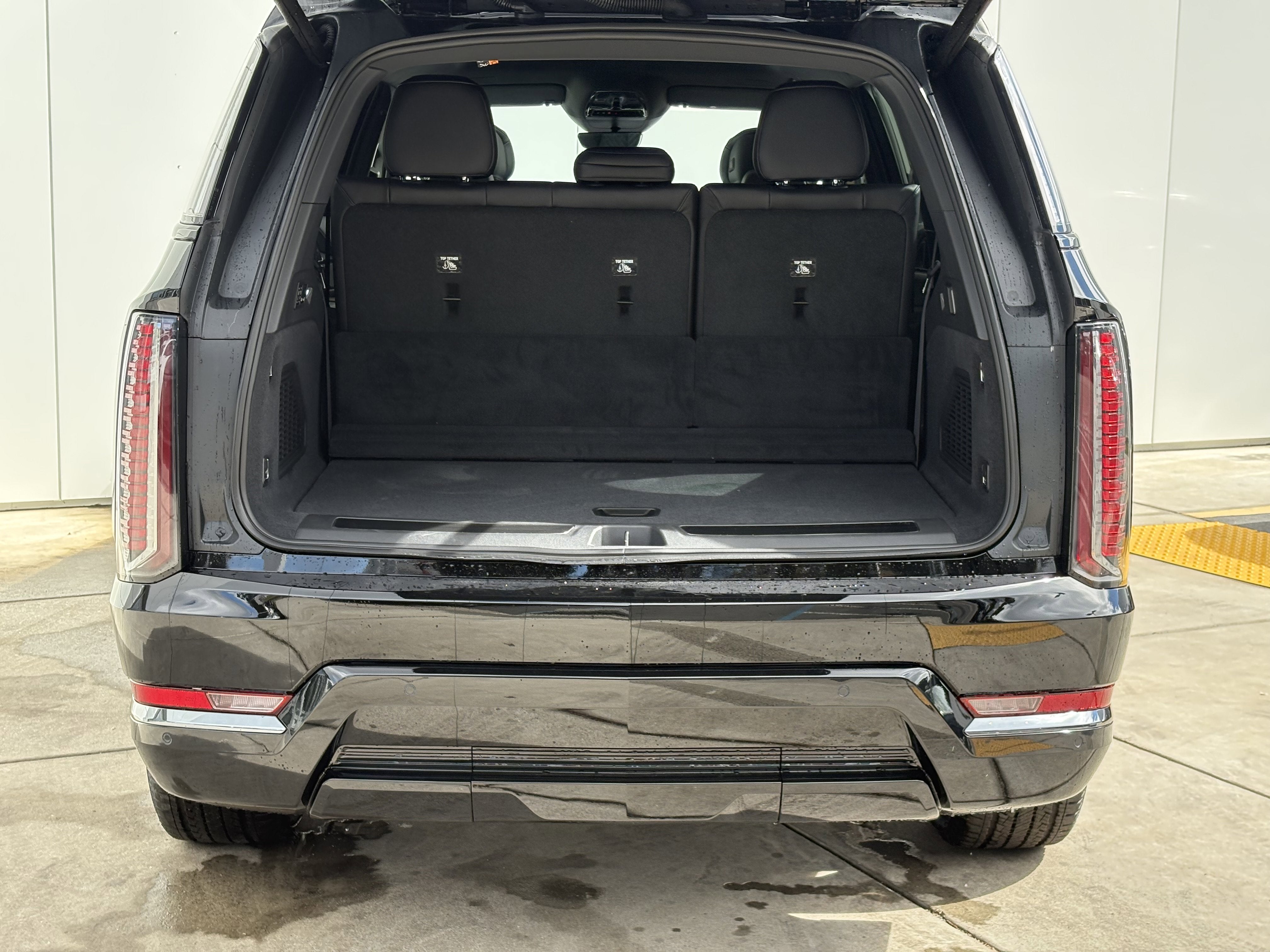 2026 Cadillac ESCALADE IQL Sport