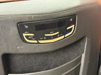 2018 Cadillac Escalade Luxury