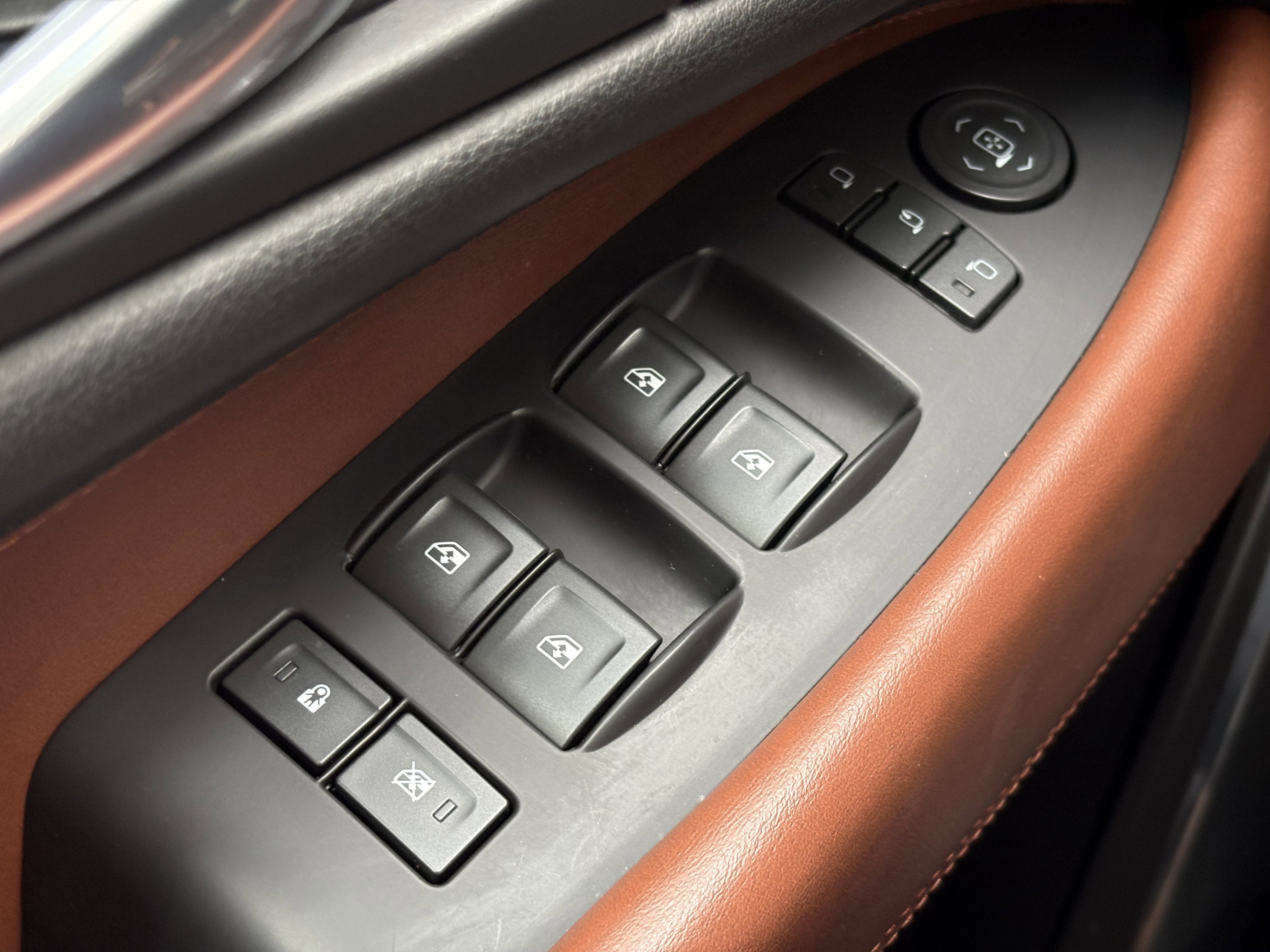 2018 Cadillac Escalade Luxury