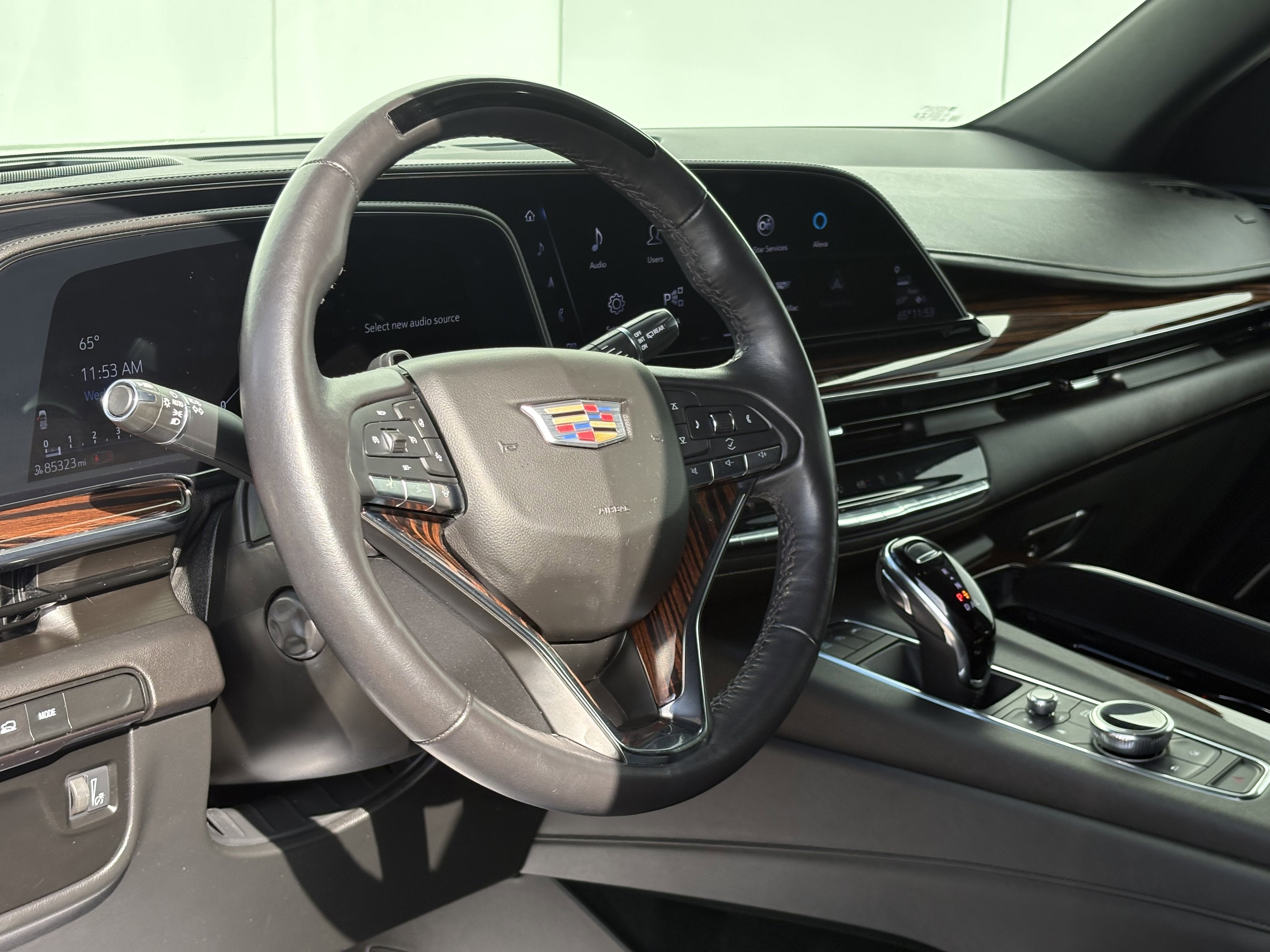 2022 Cadillac Escalade Premium Luxury