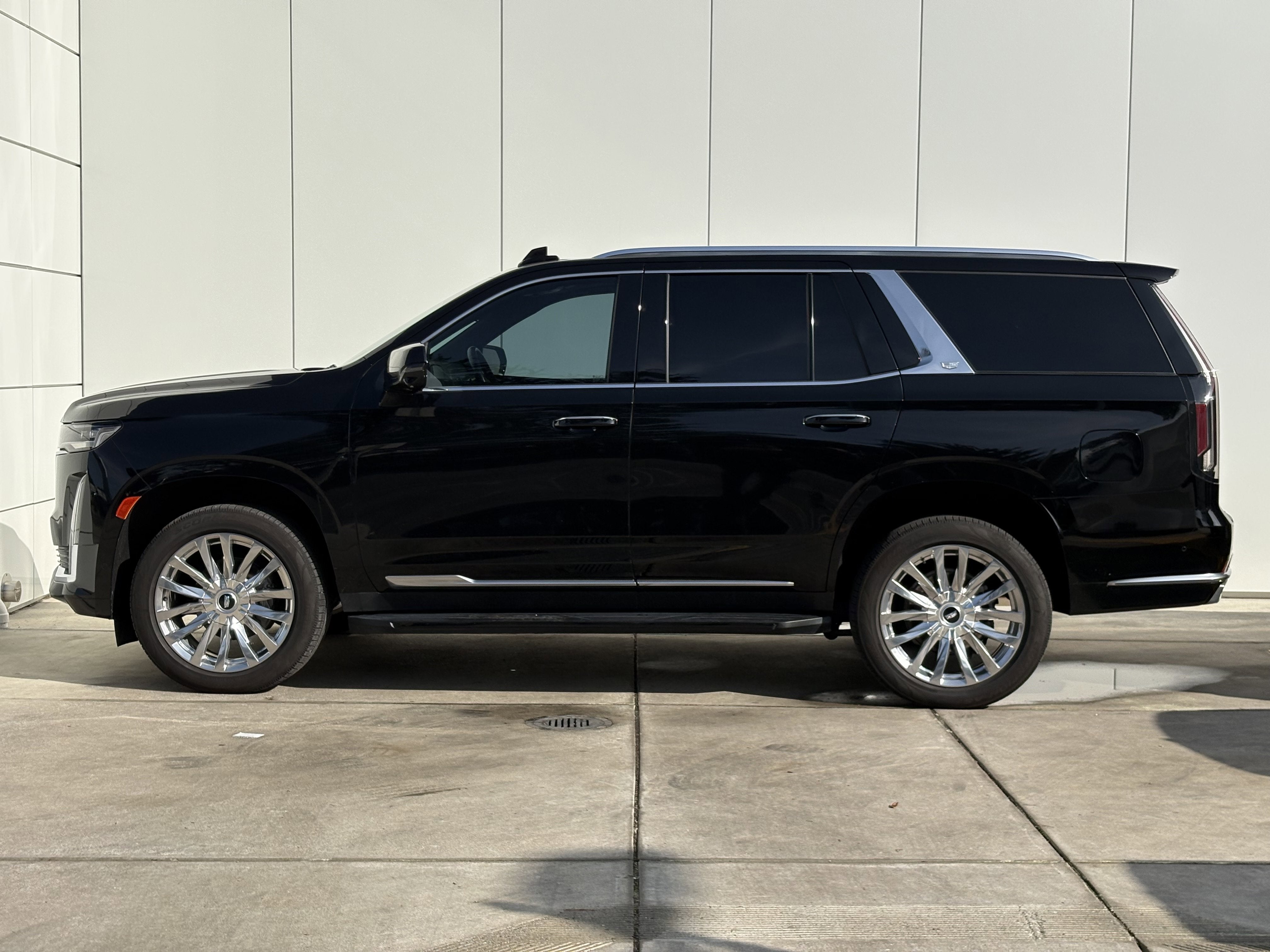 2022 Cadillac Escalade Premium Luxury