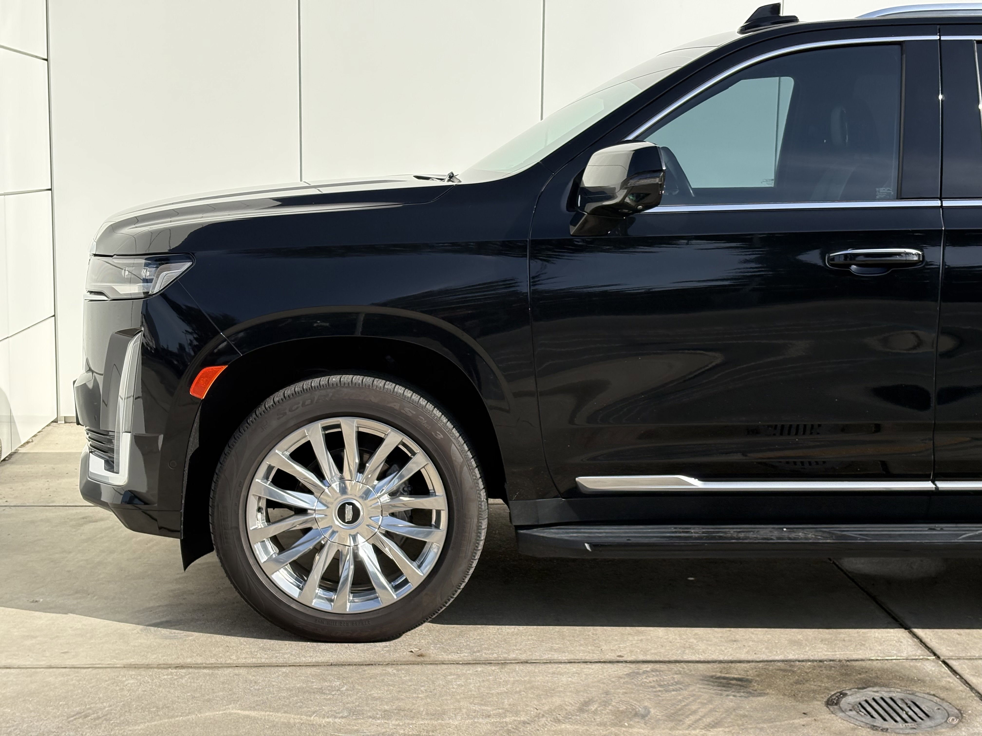 2022 Cadillac Escalade Premium Luxury