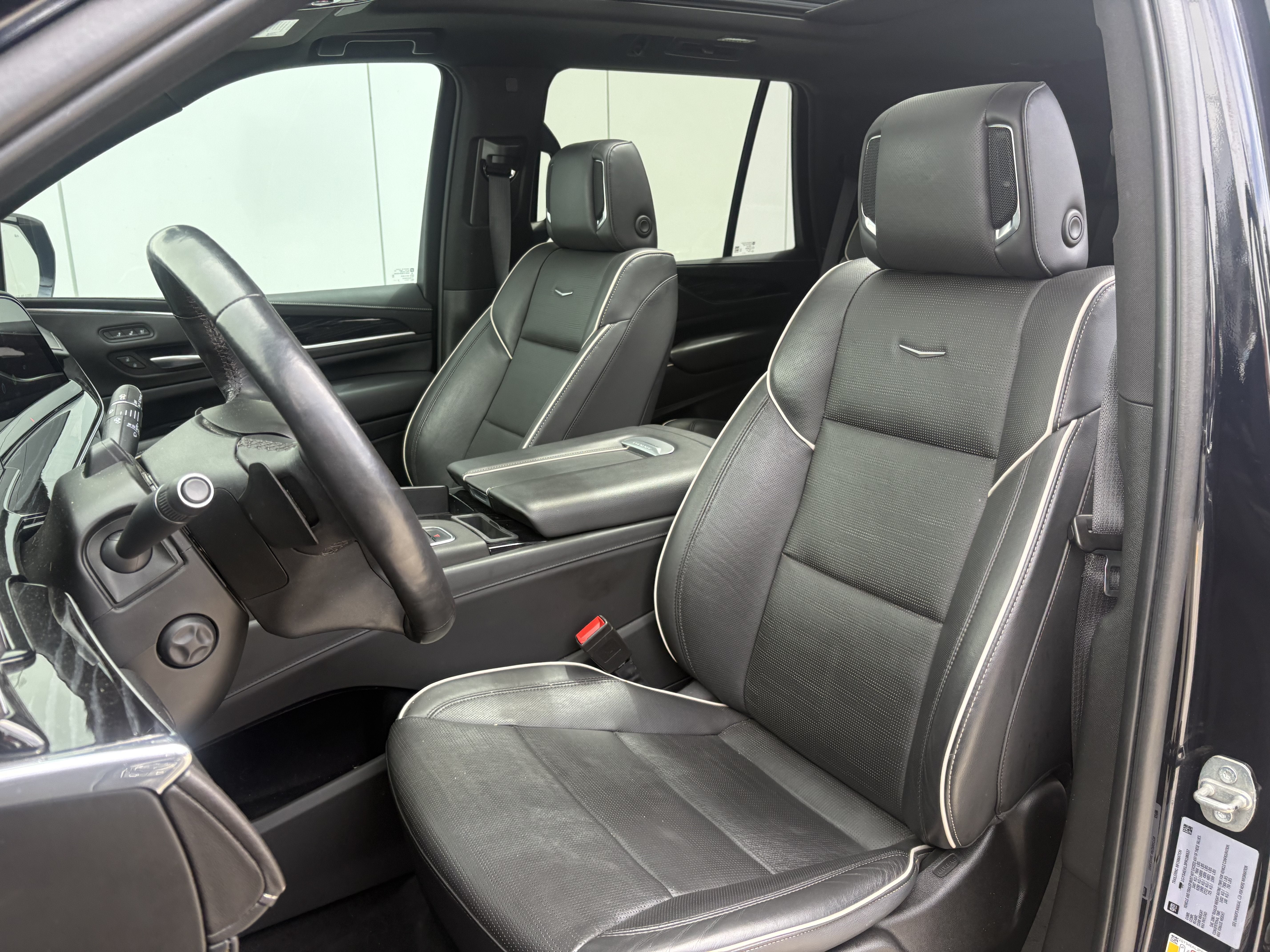 2023 Cadillac Escalade 4WD Sport