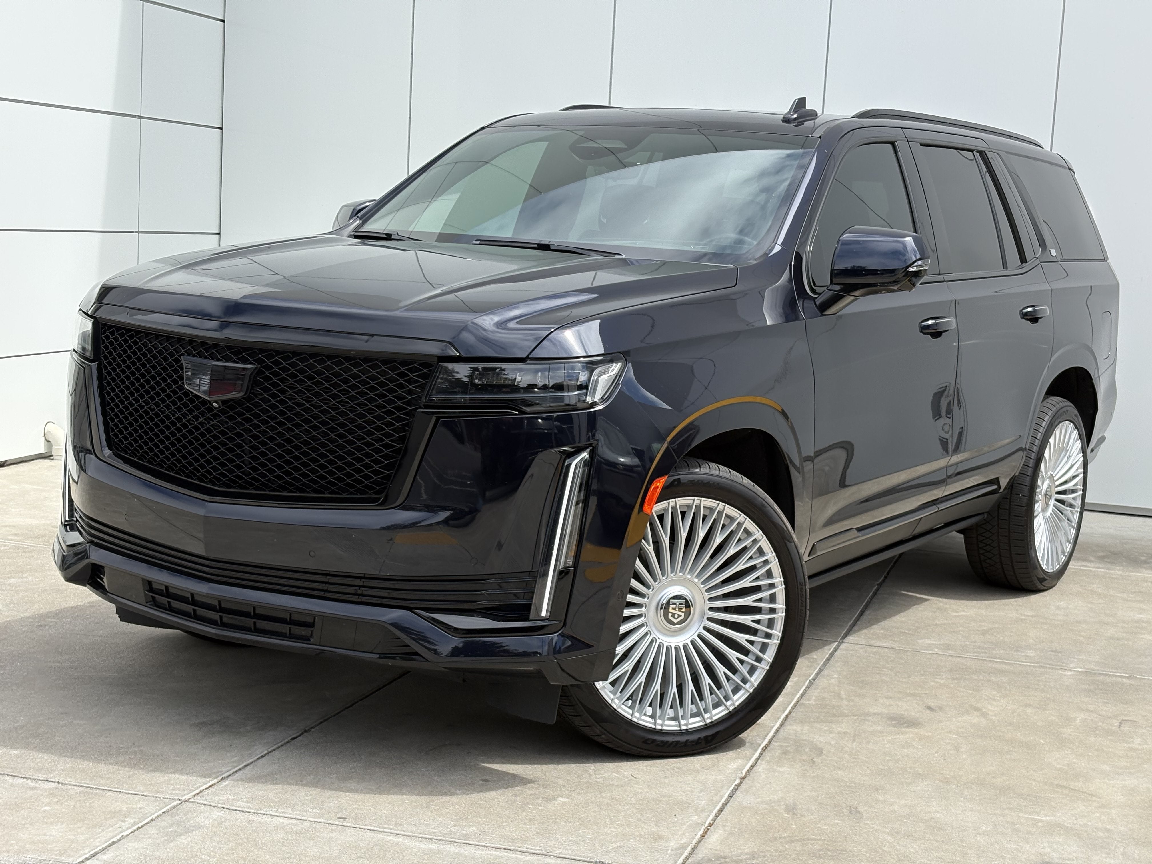 2023 Cadillac Escalade 4WD Sport