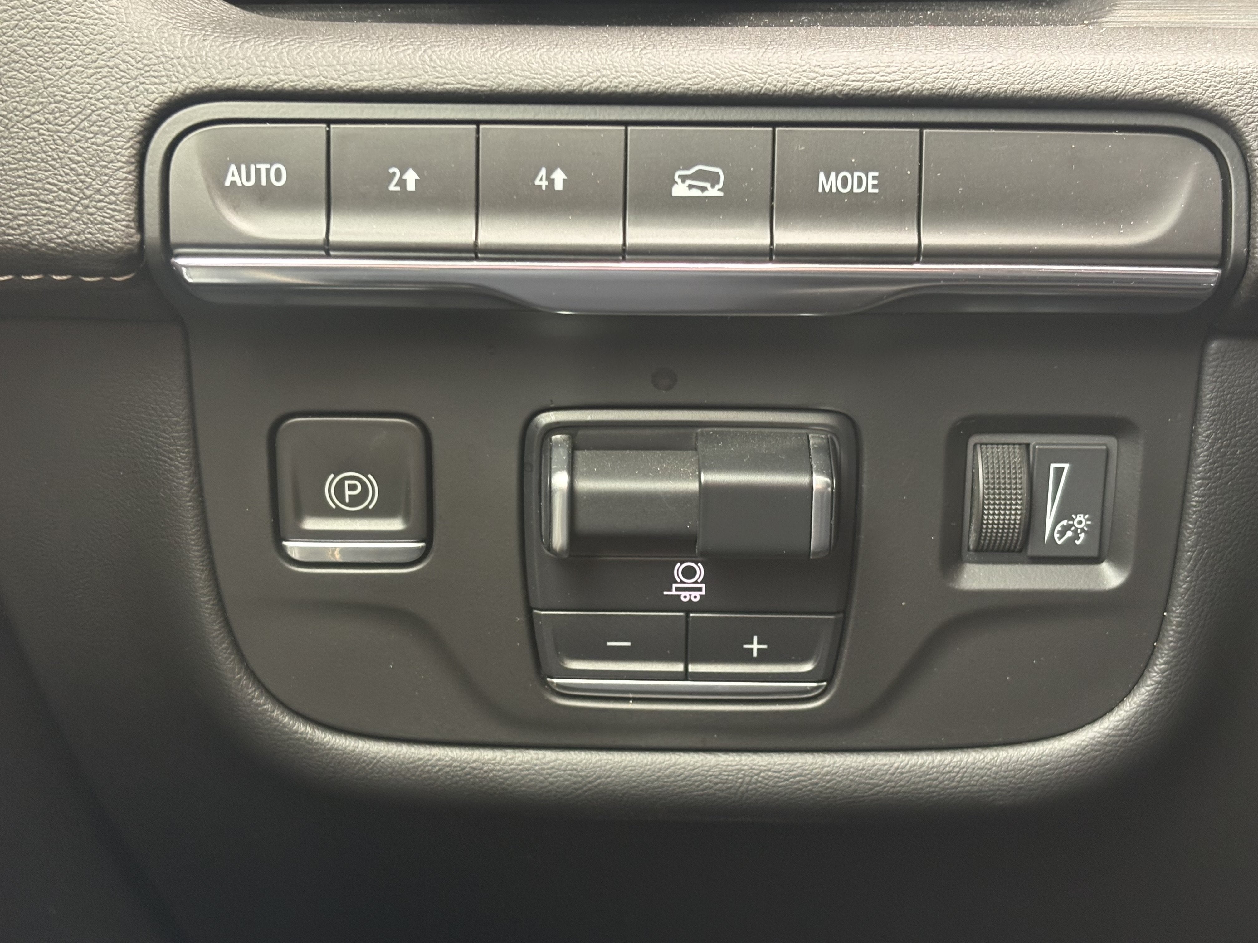 2023 Cadillac Escalade 4WD Sport