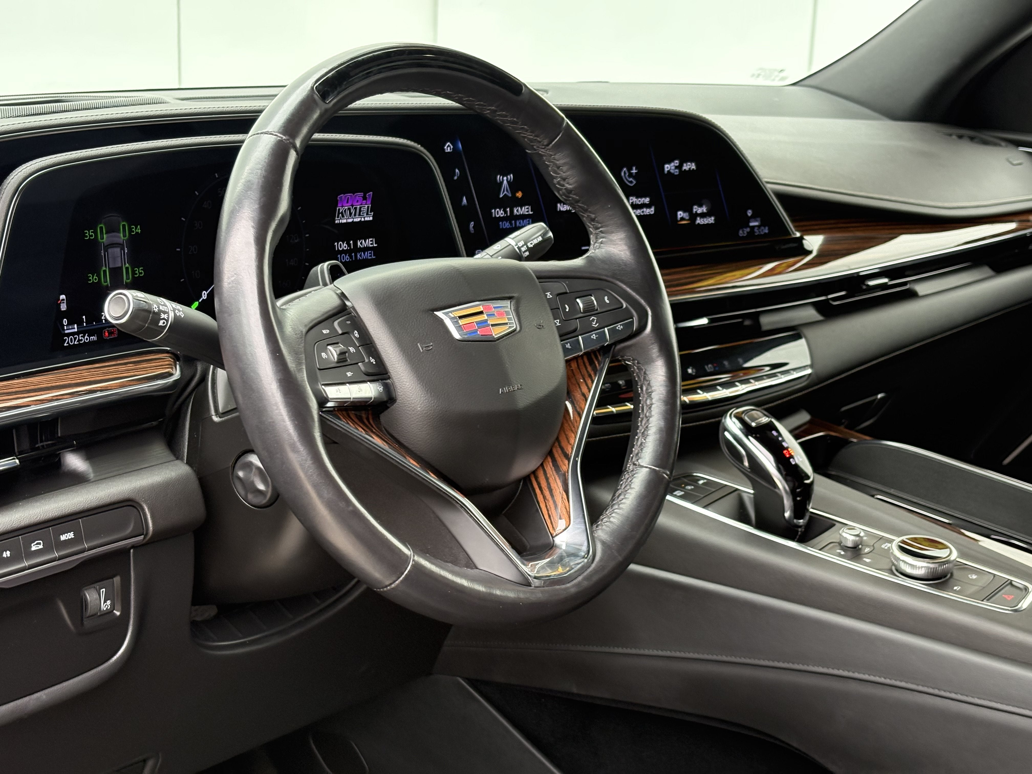 2024 Cadillac Escalade ESV Premium Luxury