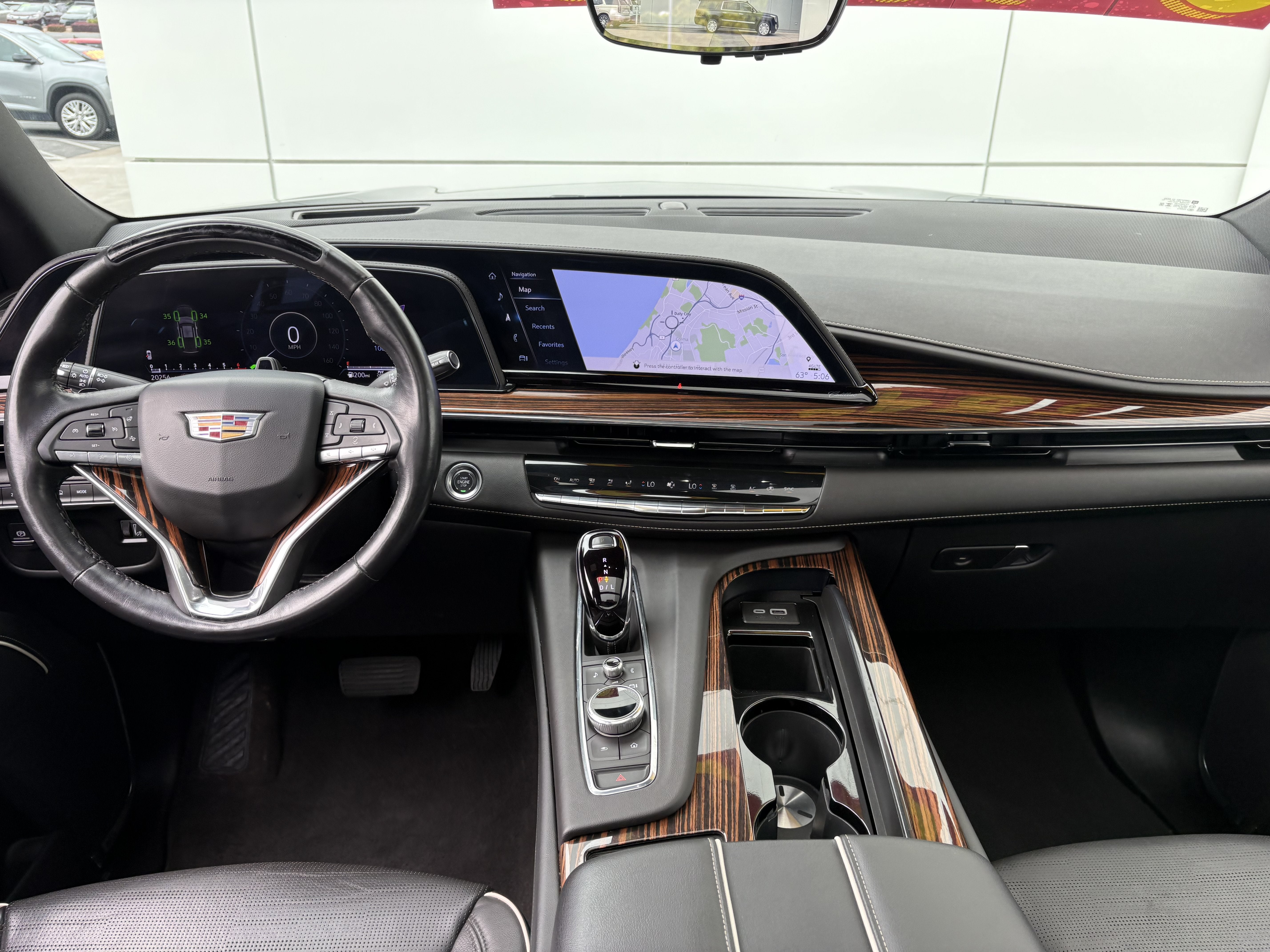 2024 Cadillac Escalade ESV Premium Luxury