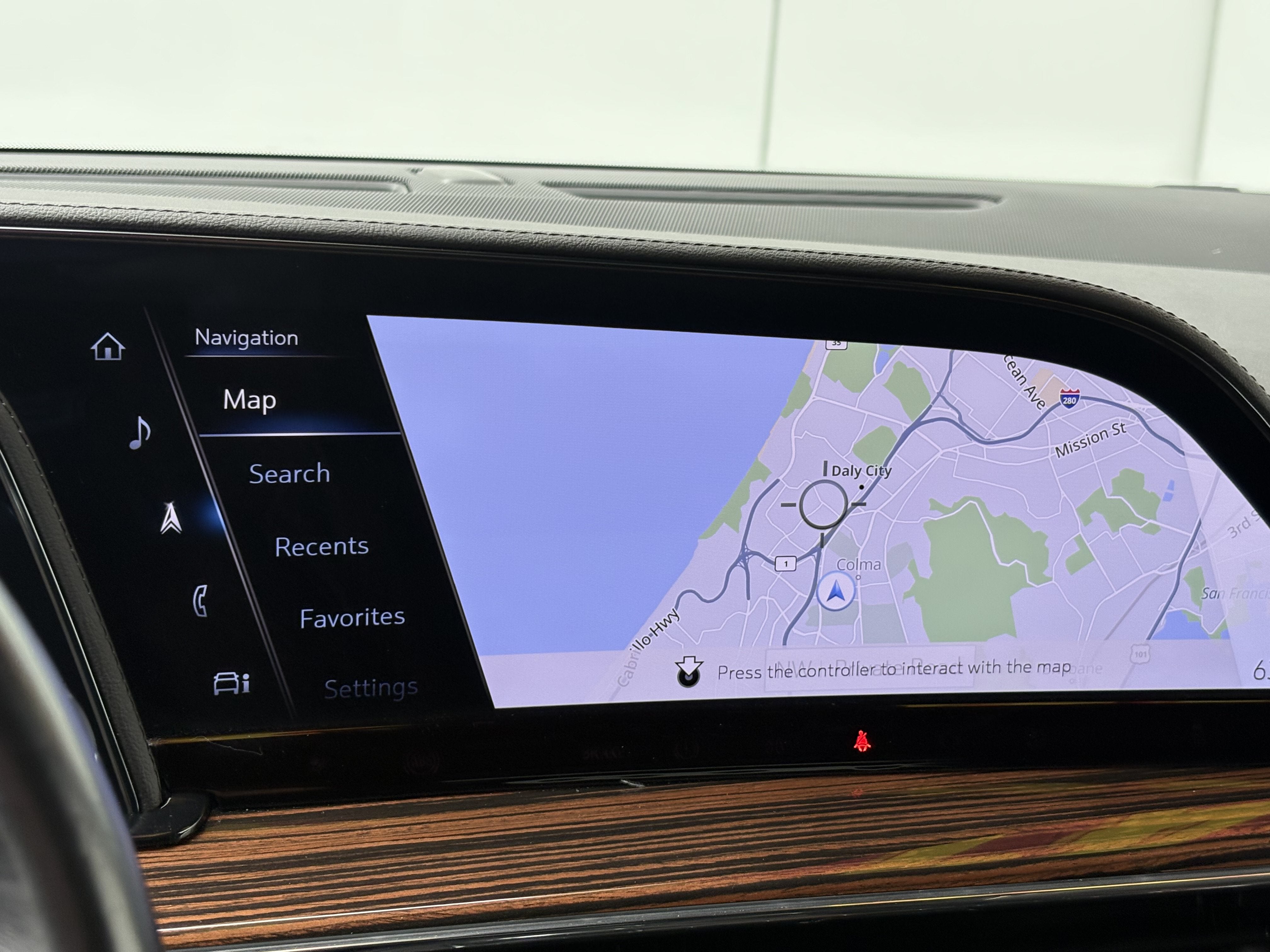 2024 Cadillac Escalade ESV Premium Luxury