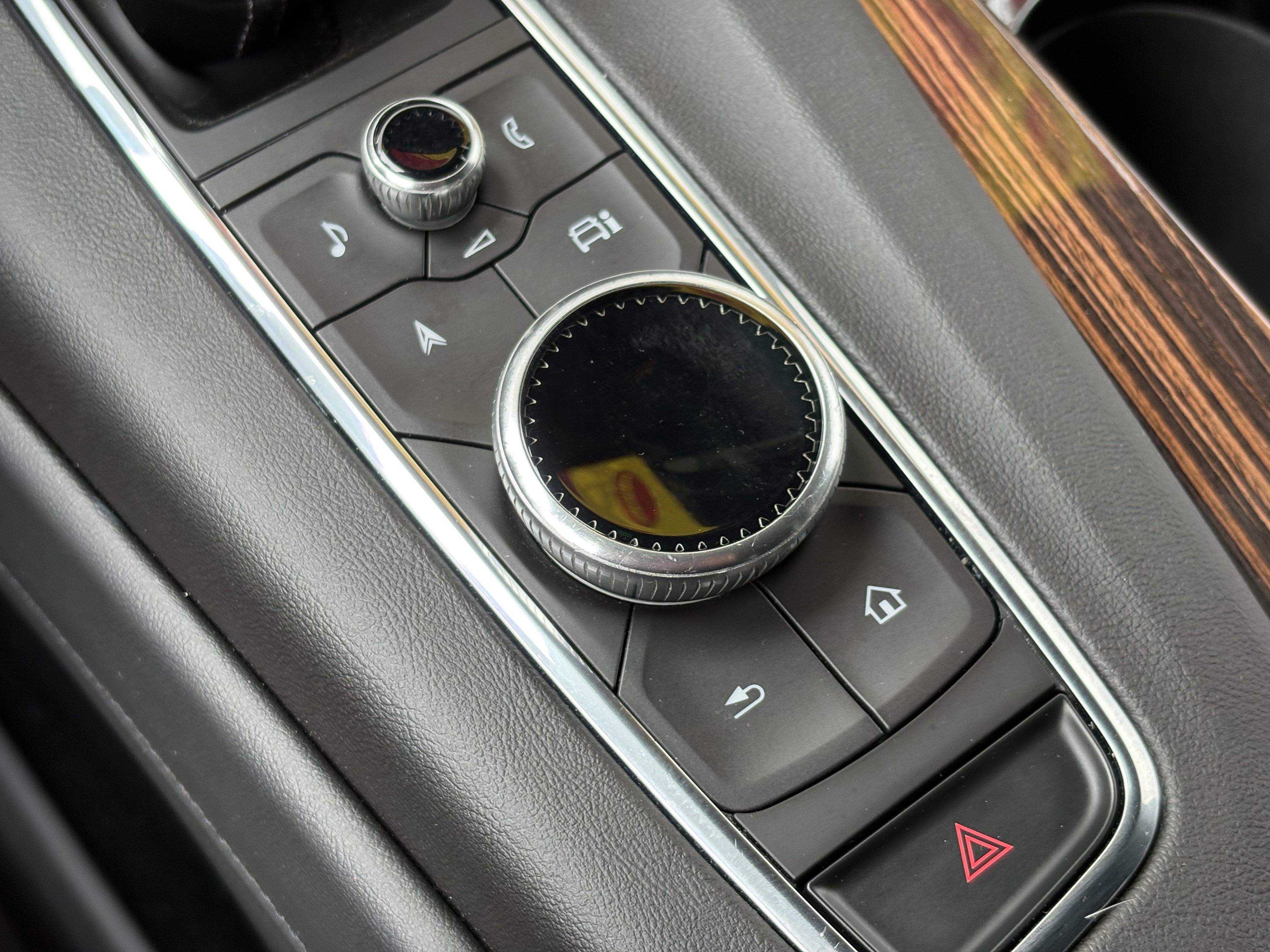 2024 Cadillac Escalade ESV Premium Luxury