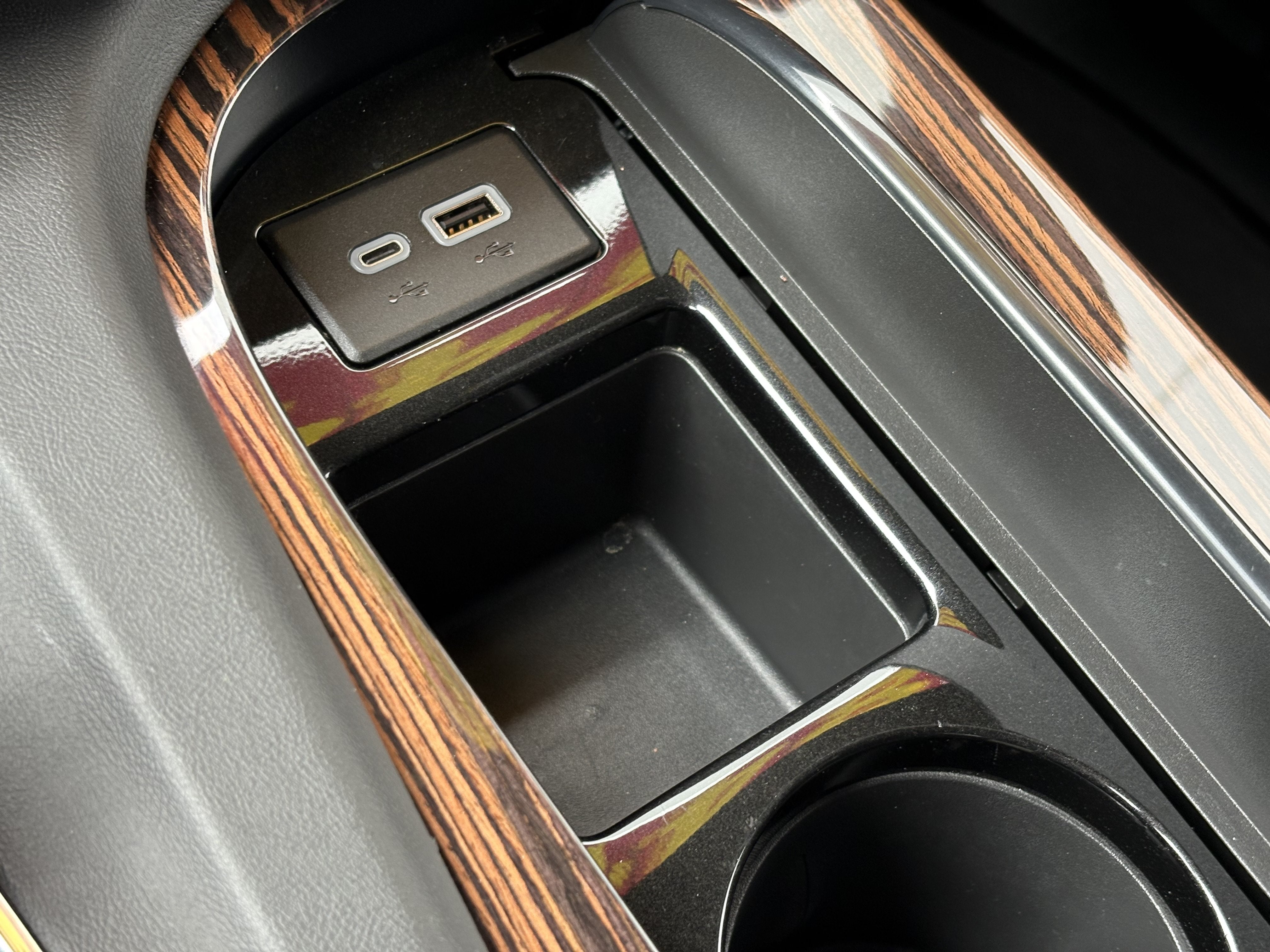 2024 Cadillac Escalade ESV Premium Luxury