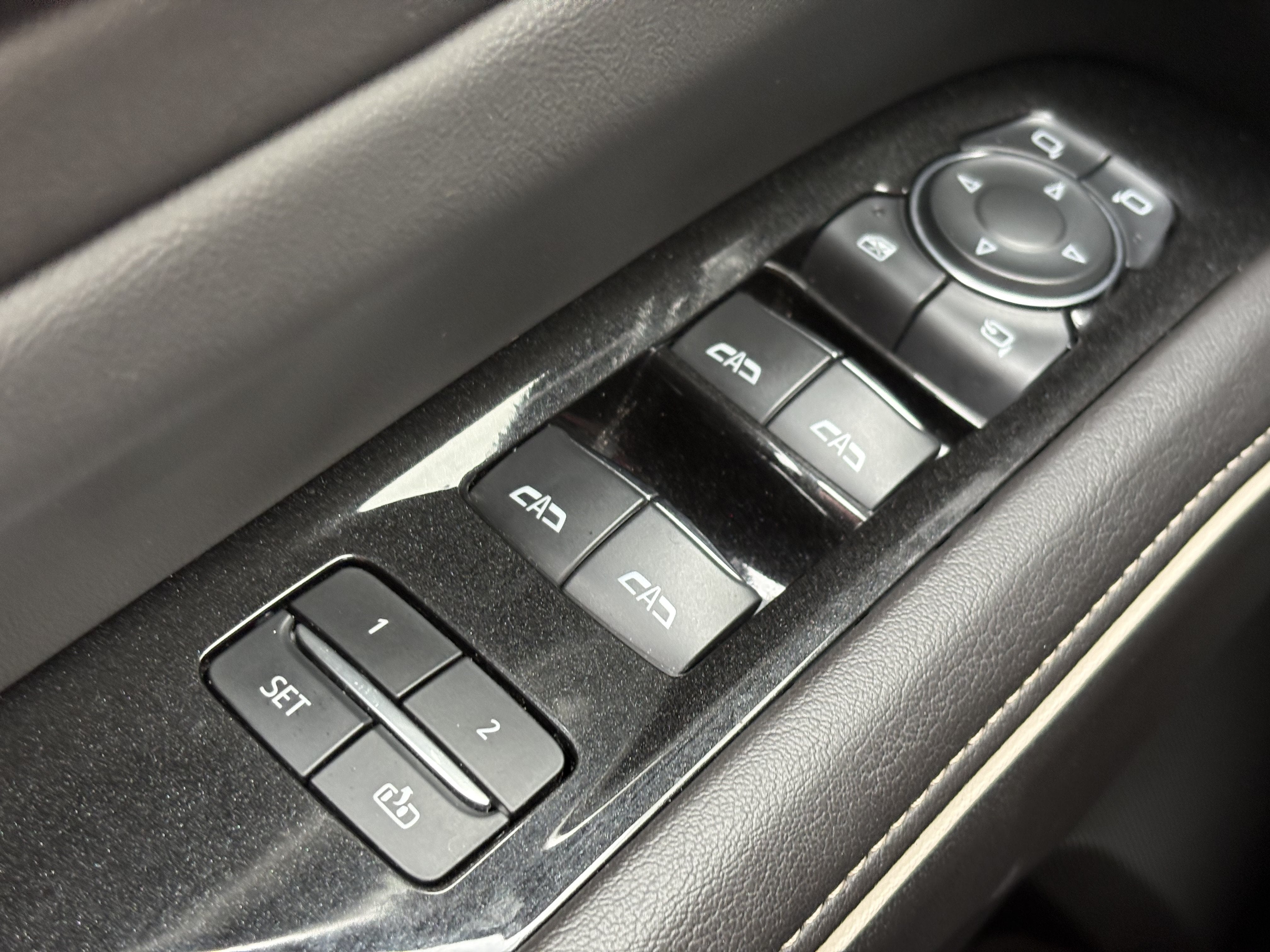 2024 Cadillac Escalade ESV Premium Luxury