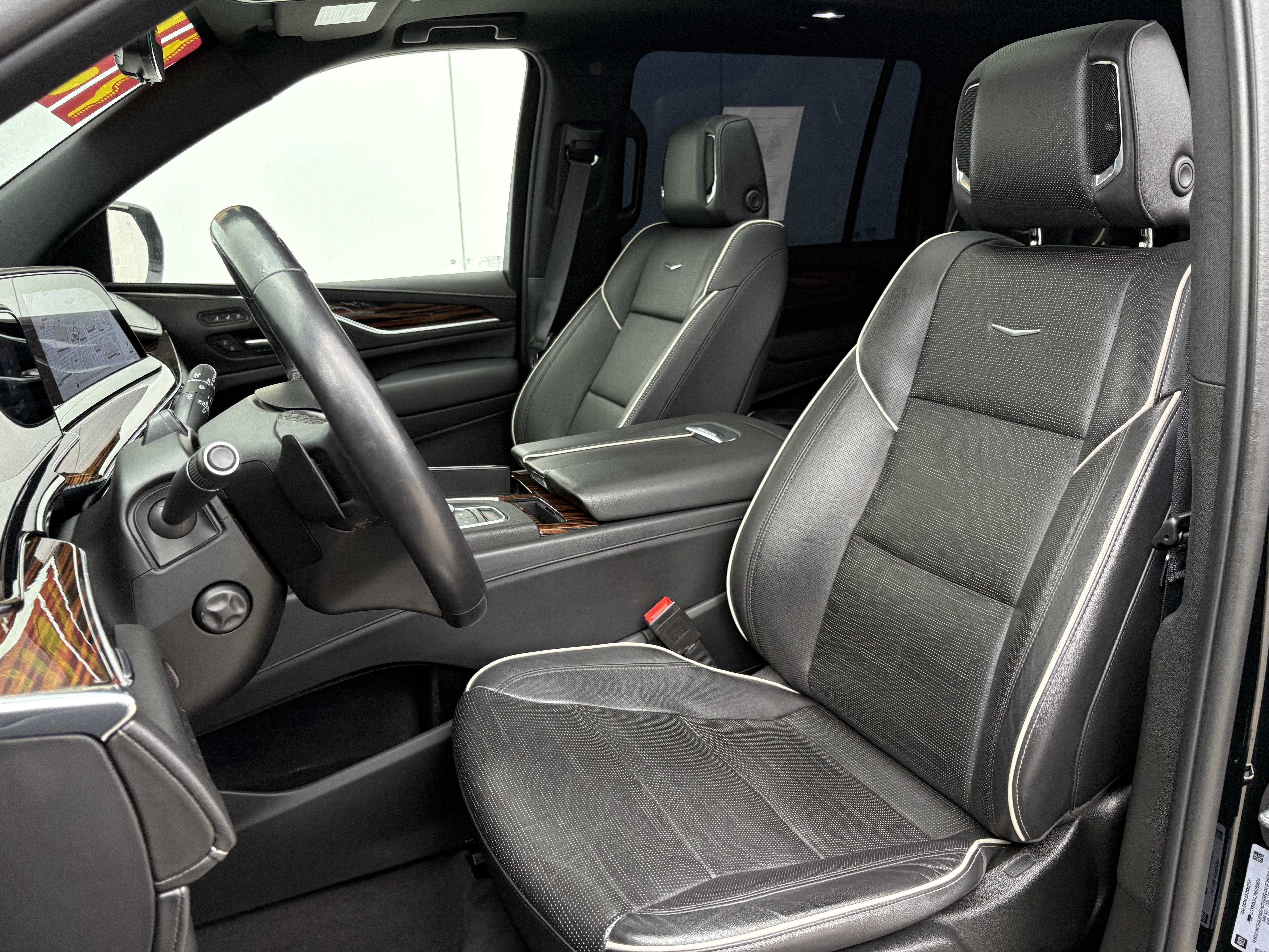 2022 Cadillac Escalade ESV Premium Luxury