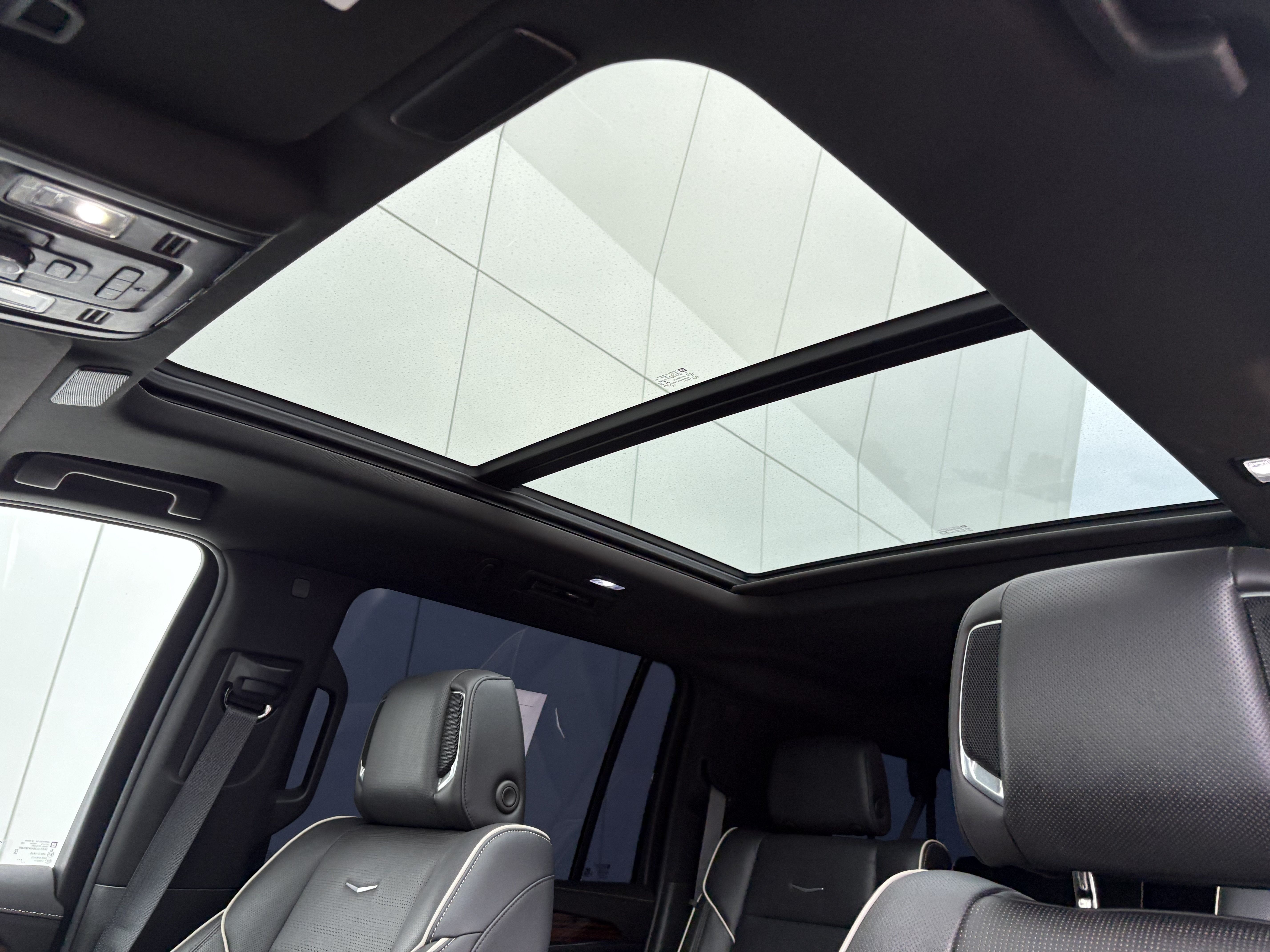 2022 Cadillac Escalade ESV Premium Luxury