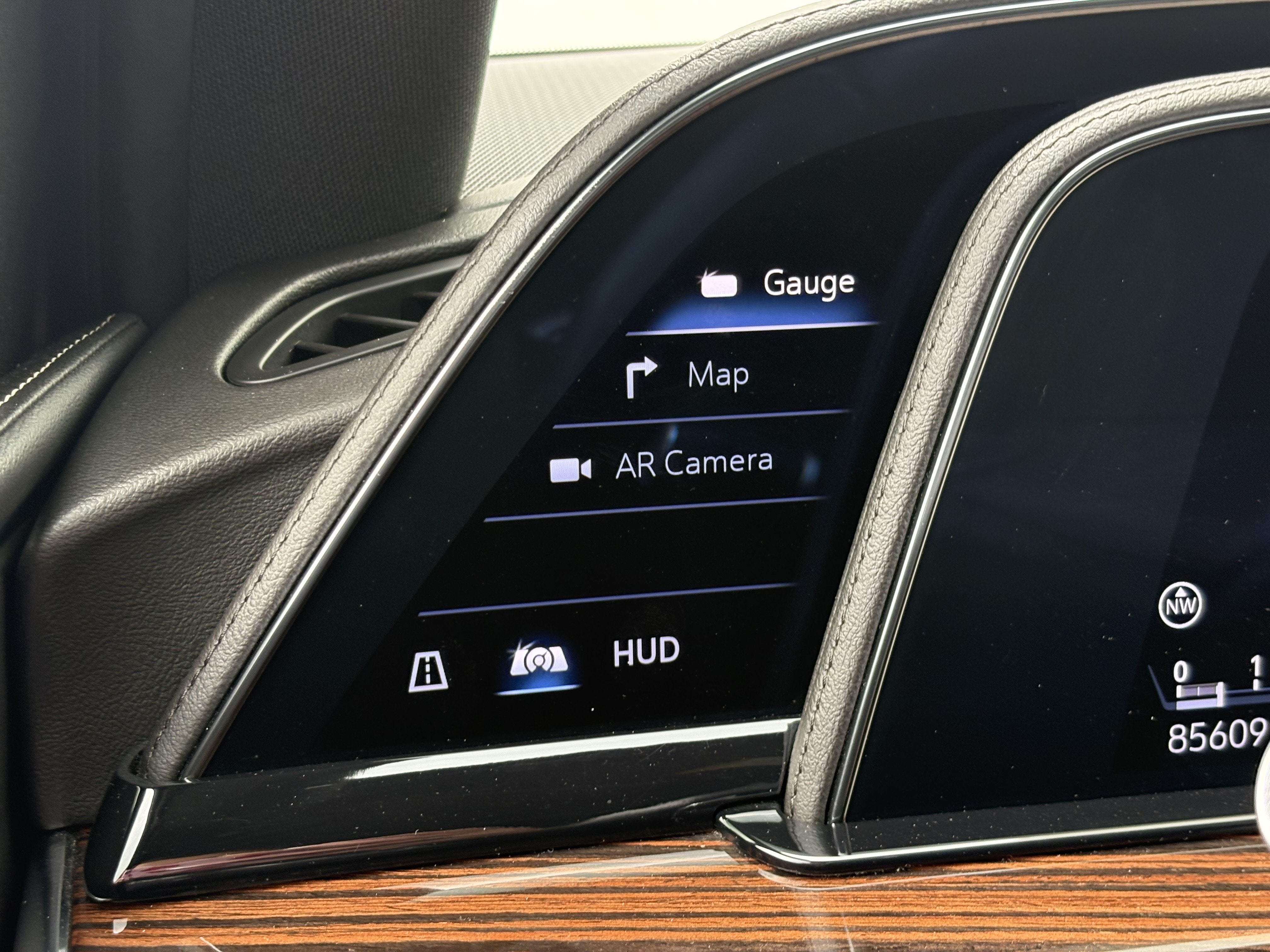 2022 Cadillac Escalade ESV Premium Luxury