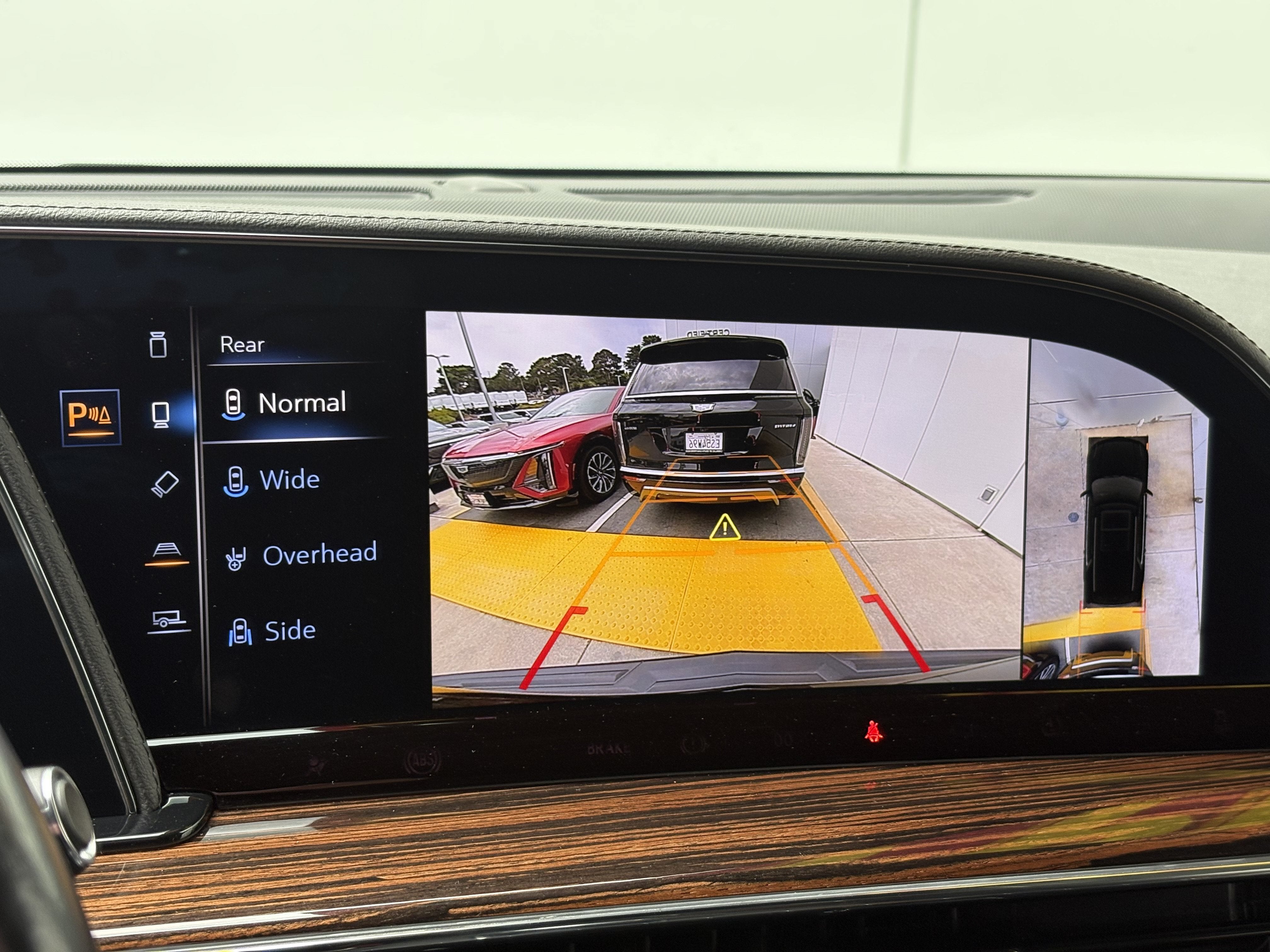2022 Cadillac Escalade ESV Premium Luxury