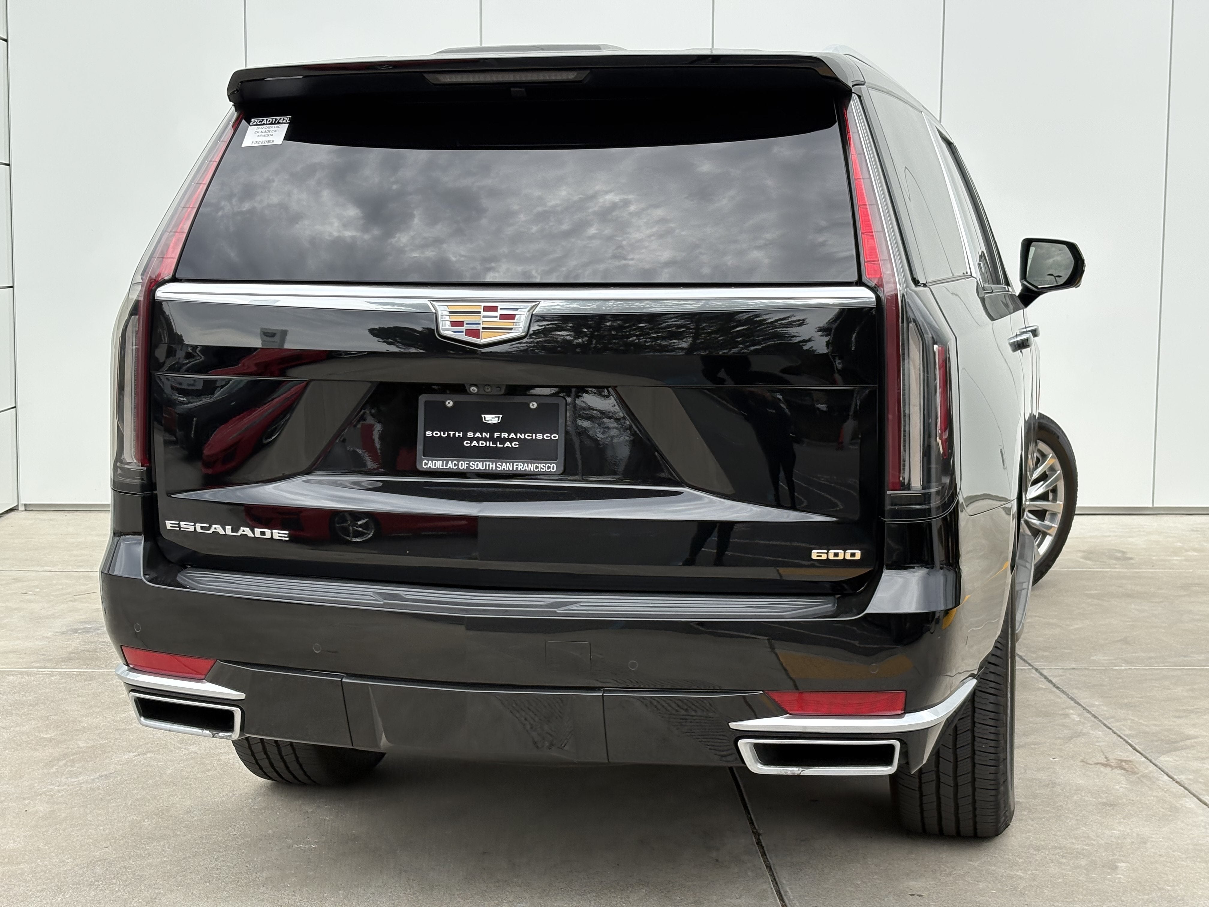 2022 Cadillac Escalade ESV Premium Luxury