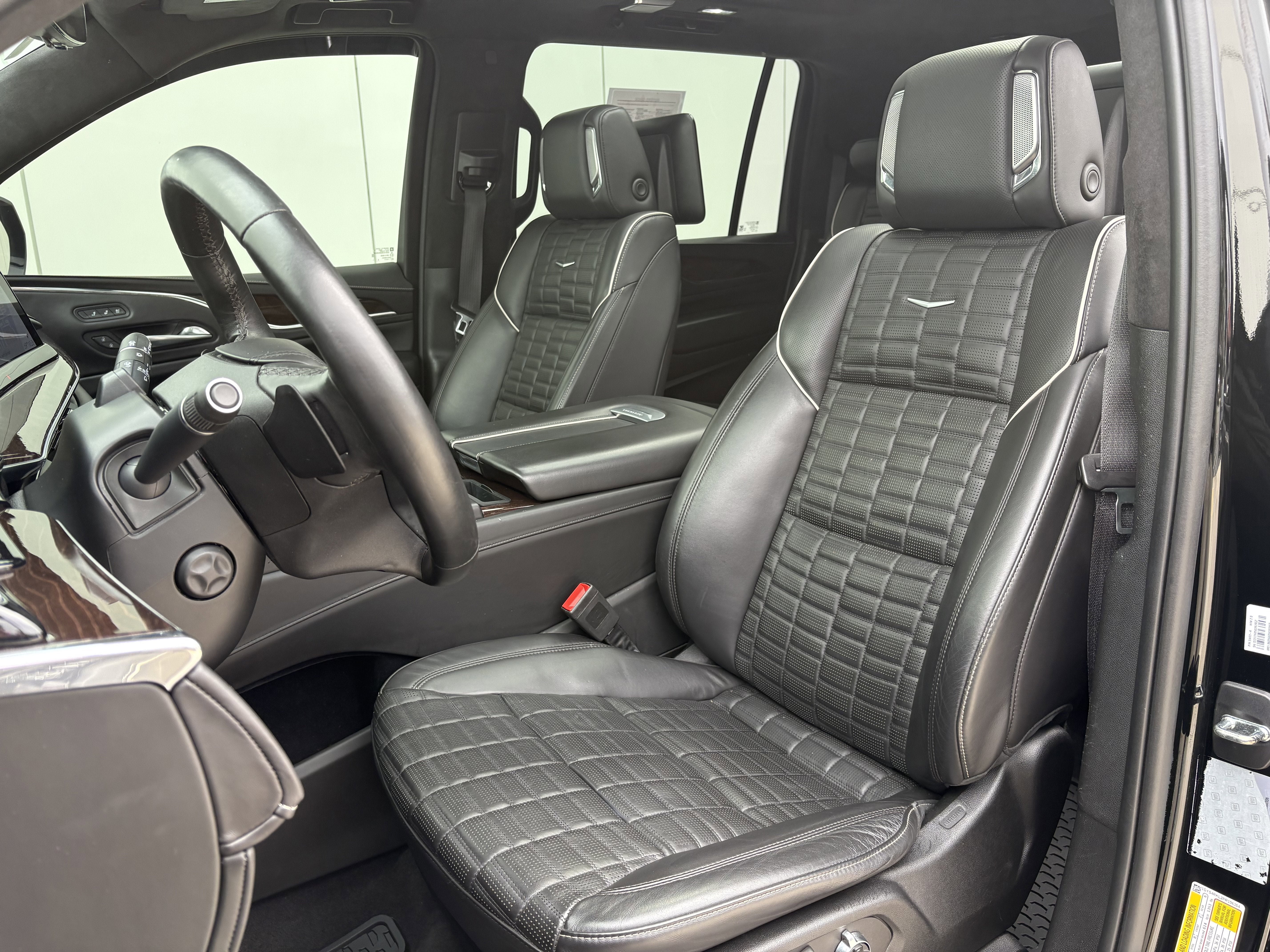 2023 Cadillac Escalade ESV Sport Platinum
