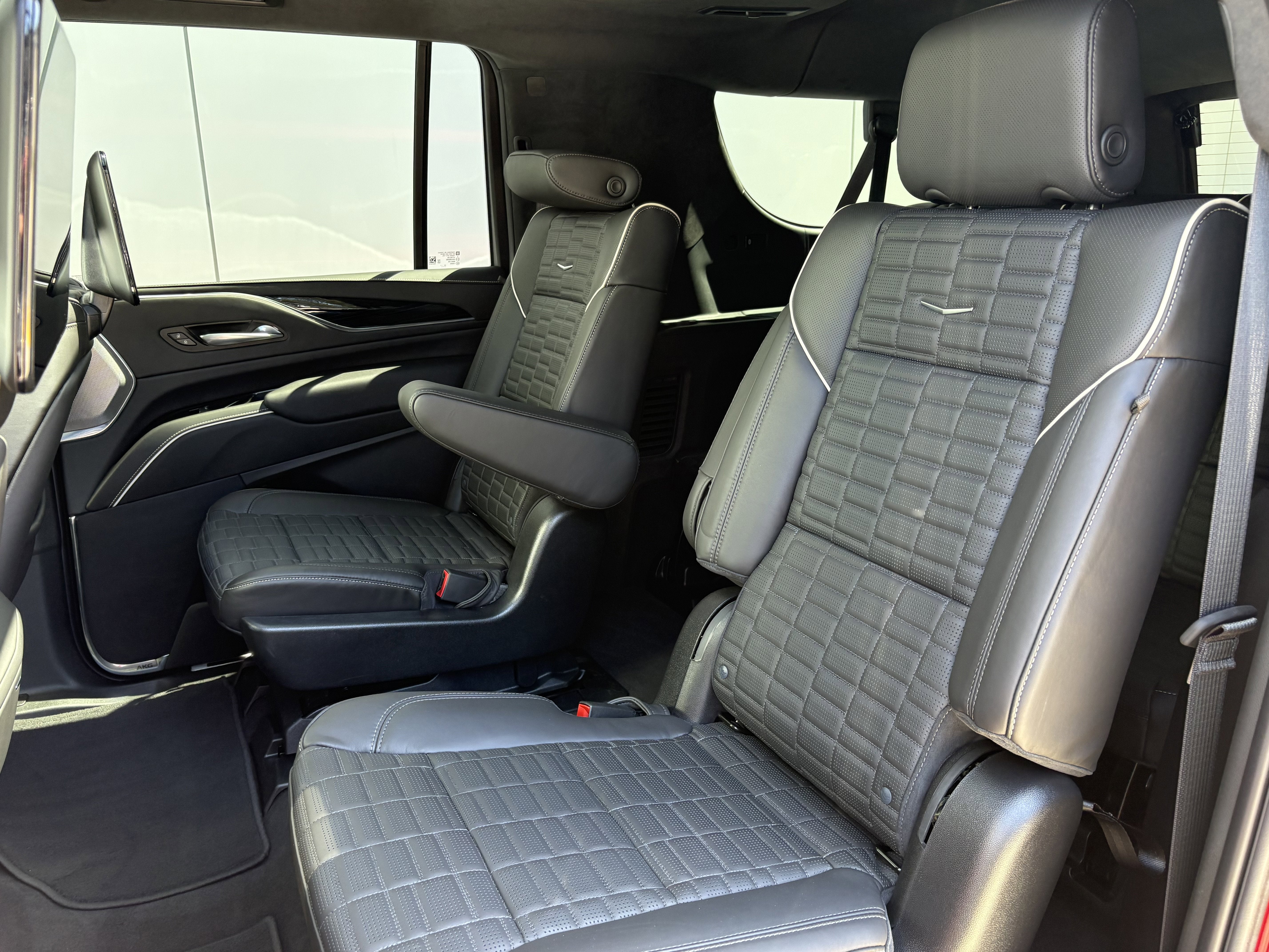 2024 Cadillac Escalade ESV V-Series