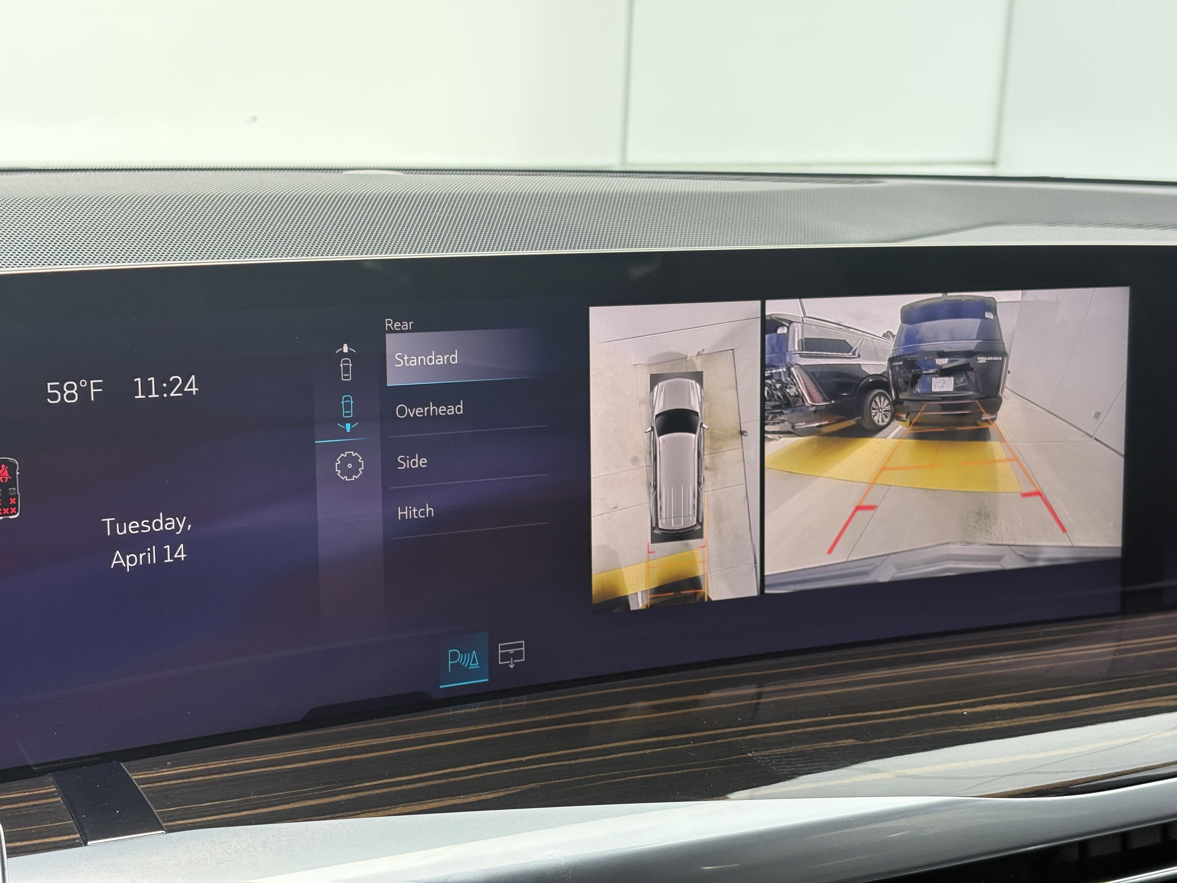 2025 Cadillac Escalade Luxury