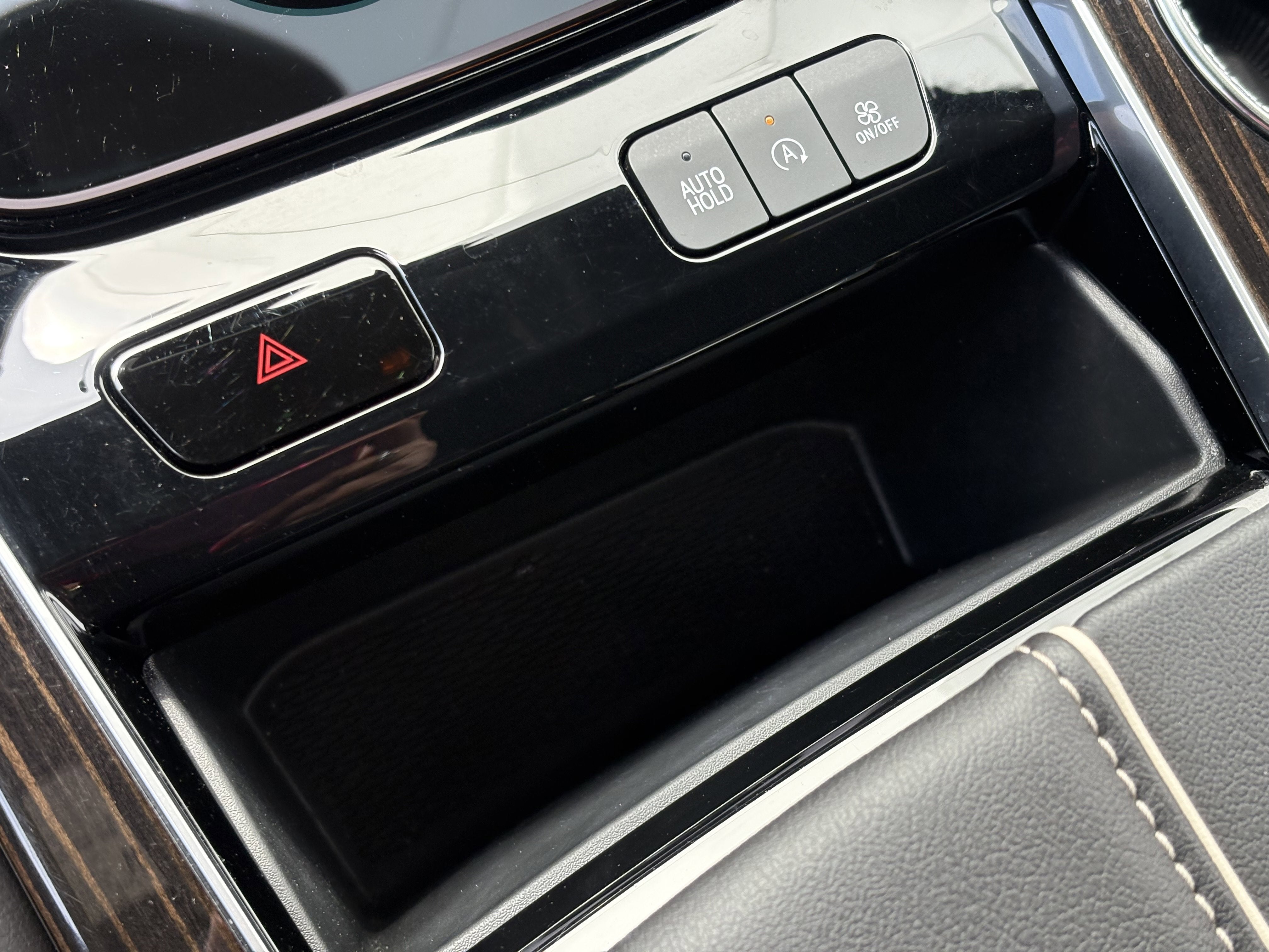 2025 Cadillac Escalade Luxury