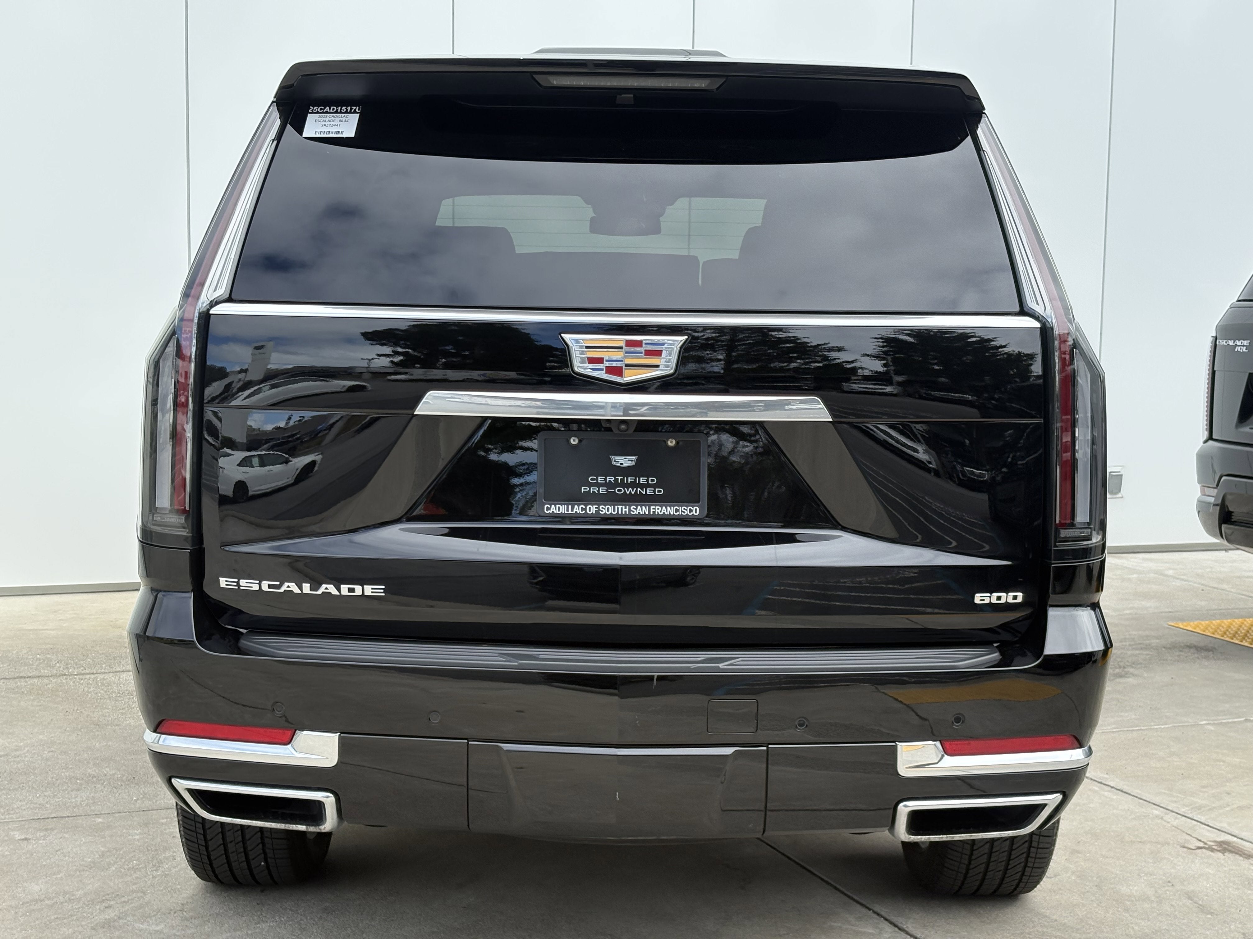 2025 Cadillac Escalade Luxury