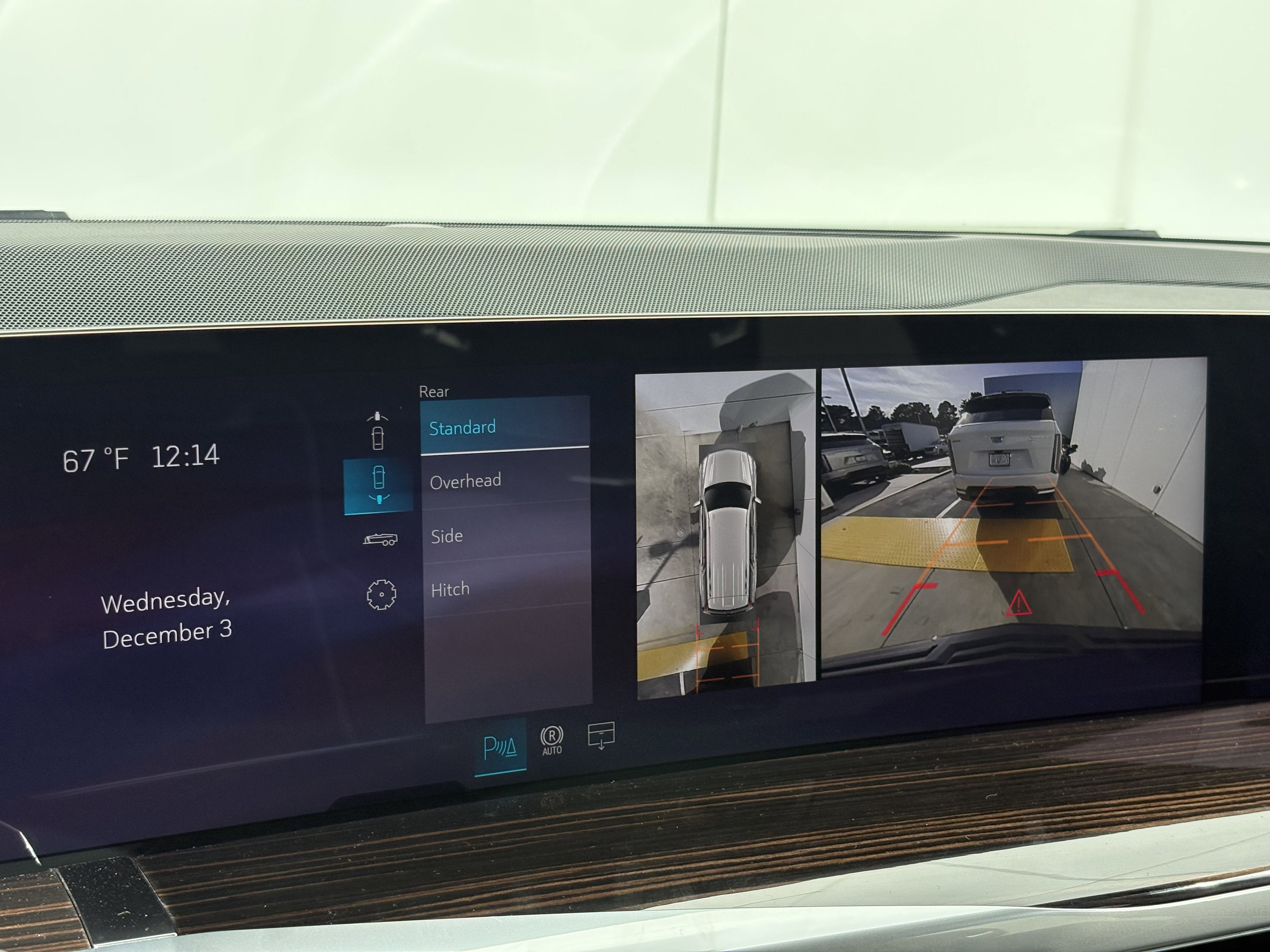 2026 Cadillac Escalade Luxury