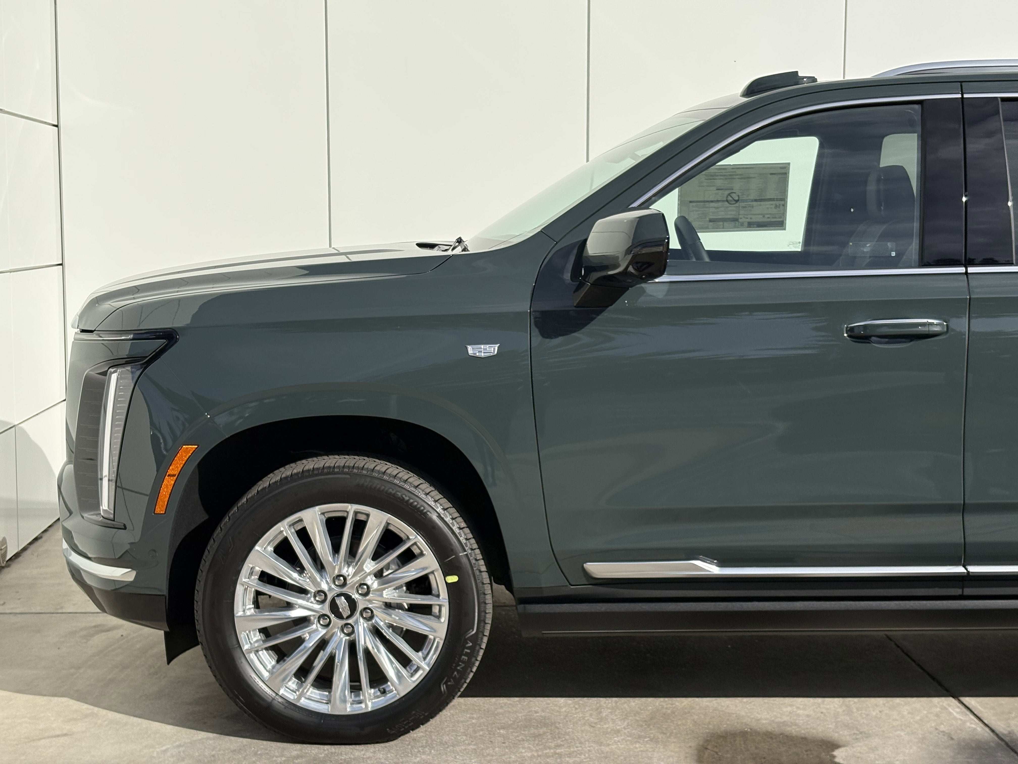 2026 Cadillac Escalade Luxury