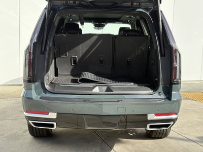 2026 Cadillac Escalade Luxury