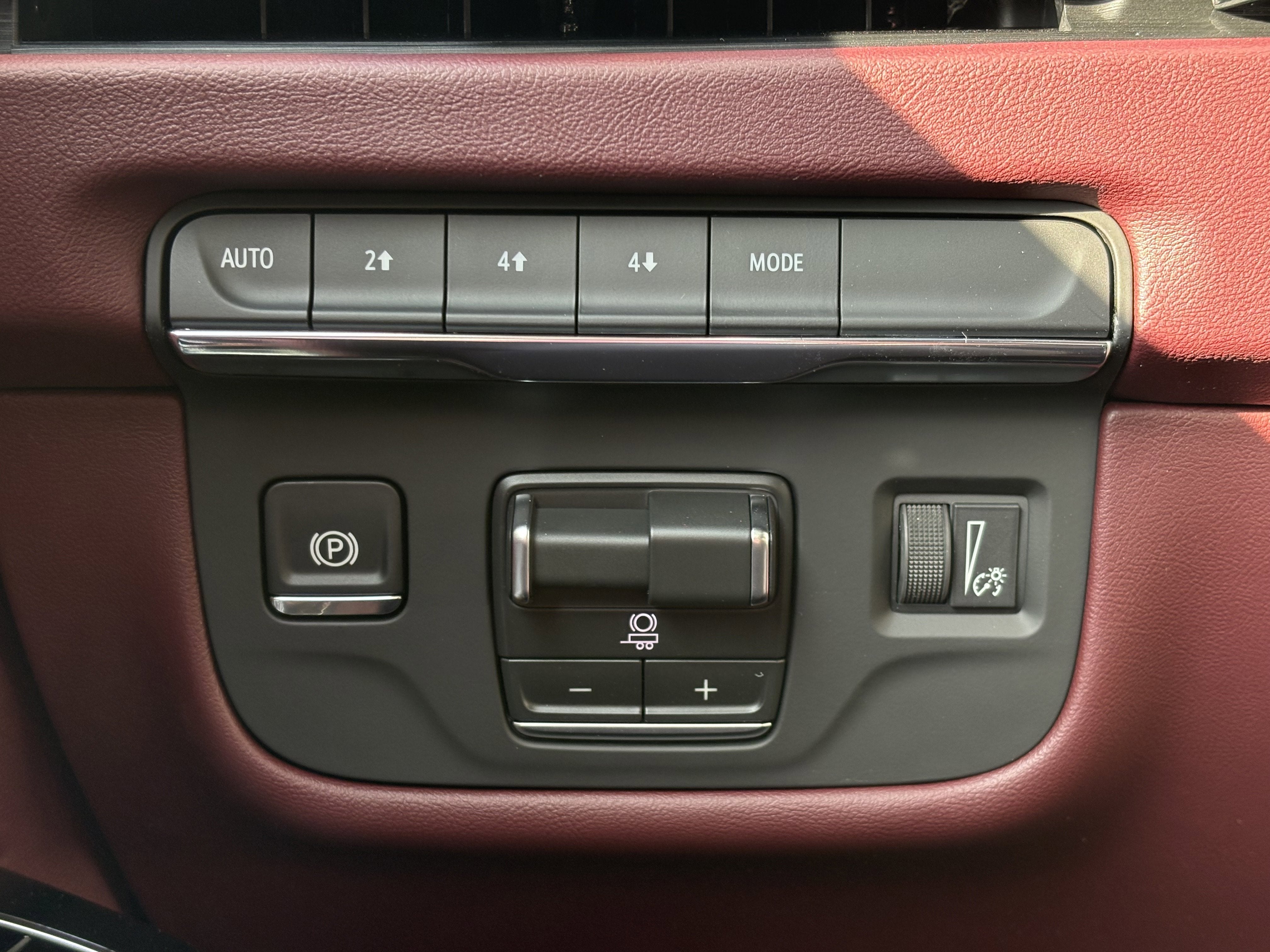 2026 Cadillac Escalade Luxury