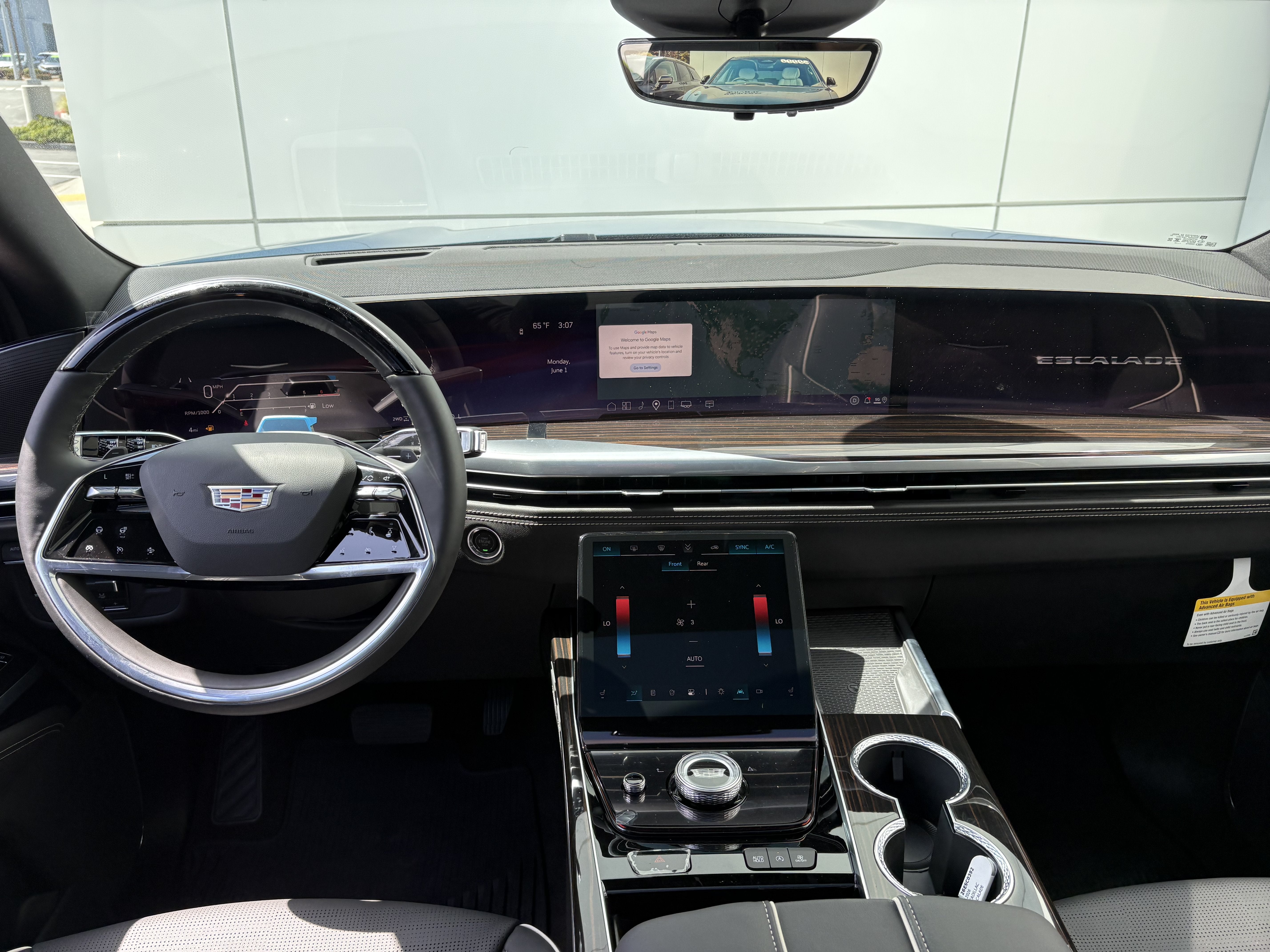 2026 Cadillac Escalade Luxury
