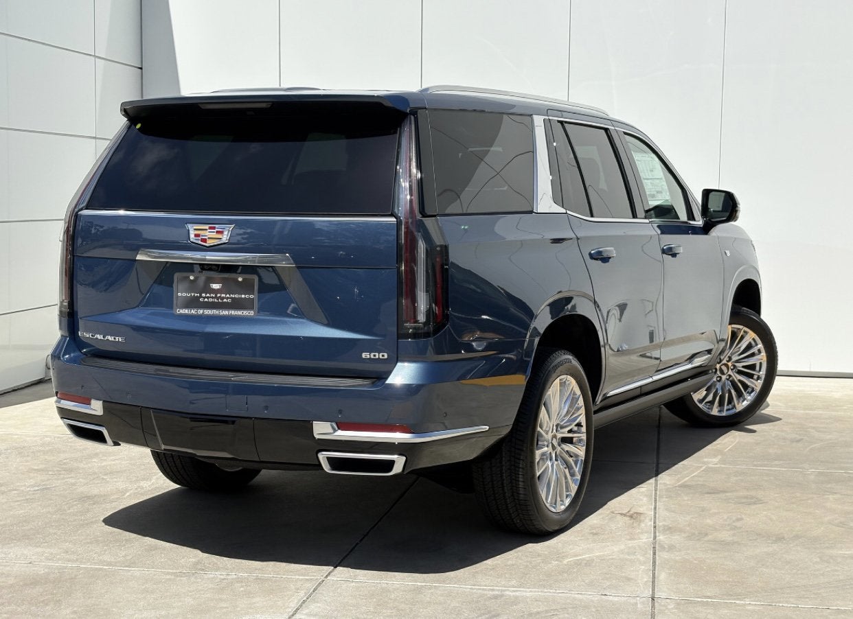 2026 Cadillac Escalade Luxury