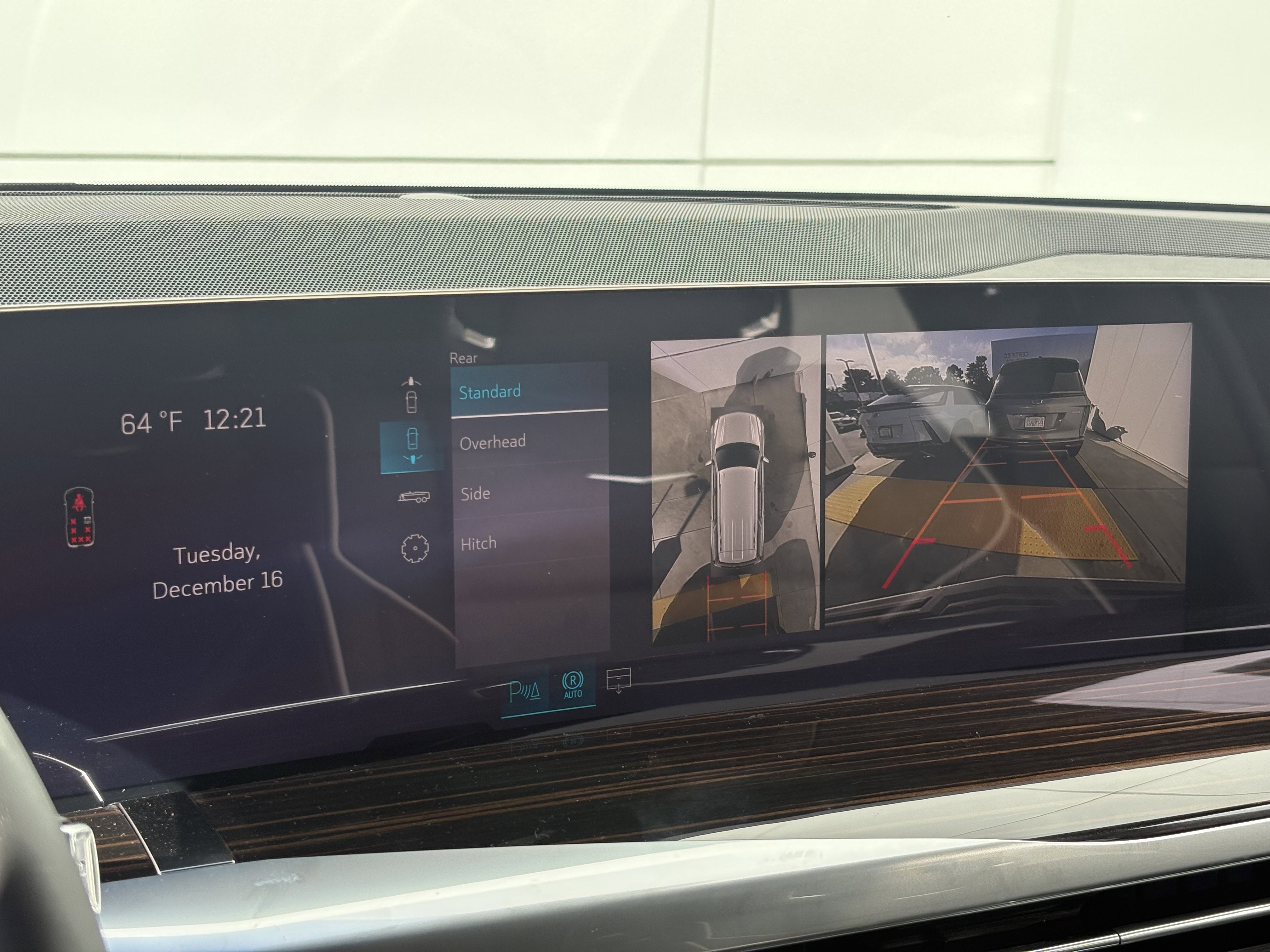 2026 Cadillac Escalade Luxury