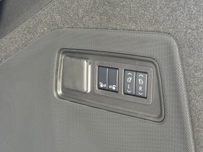 2025 Cadillac Escalade Premium Luxury Platinum