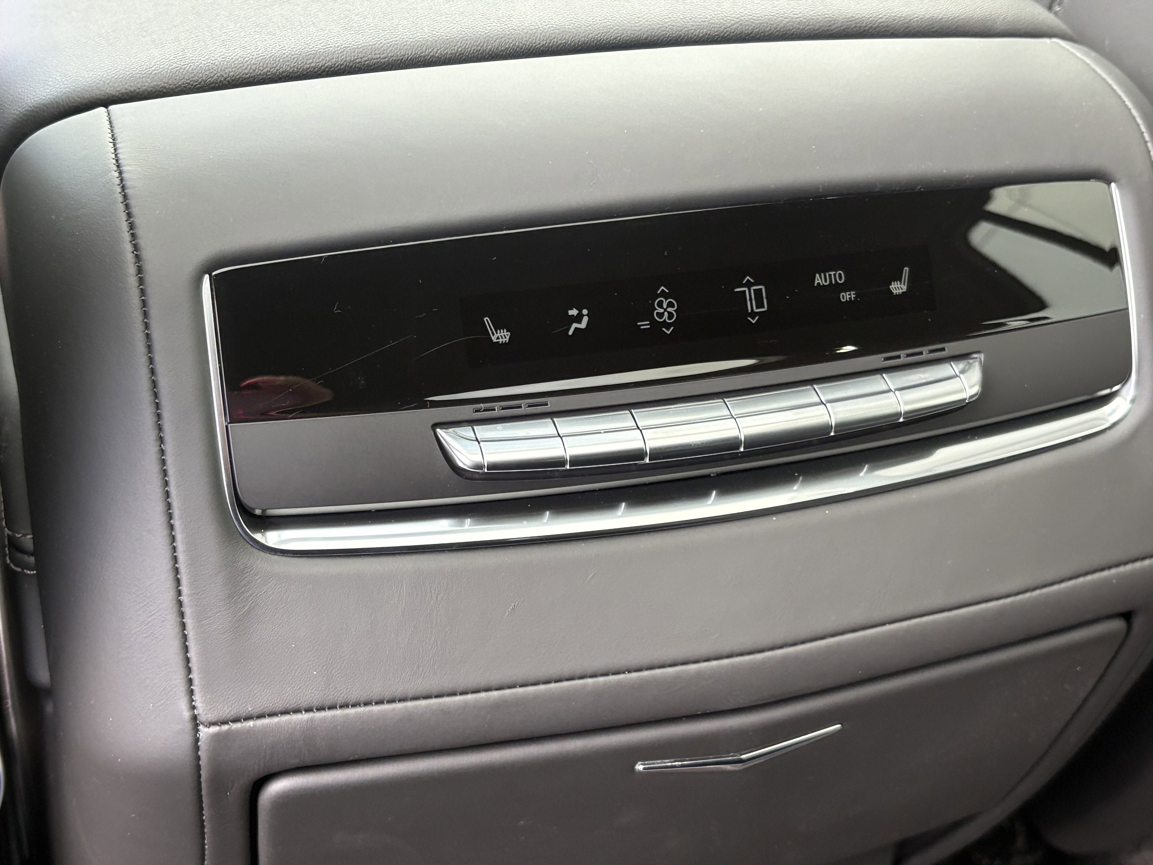 2025 Cadillac Escalade Premium Luxury Platinum