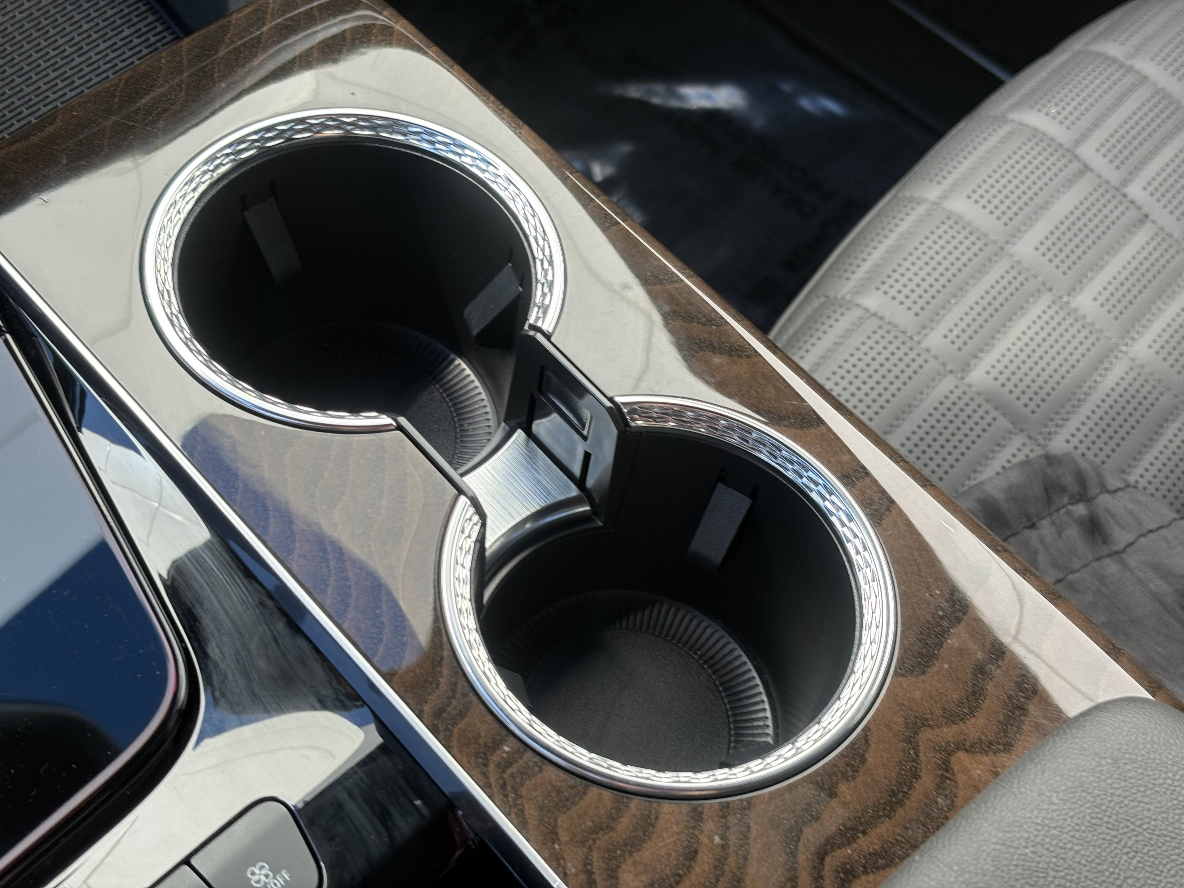 2025 Cadillac Escalade Premium Luxury Platinum