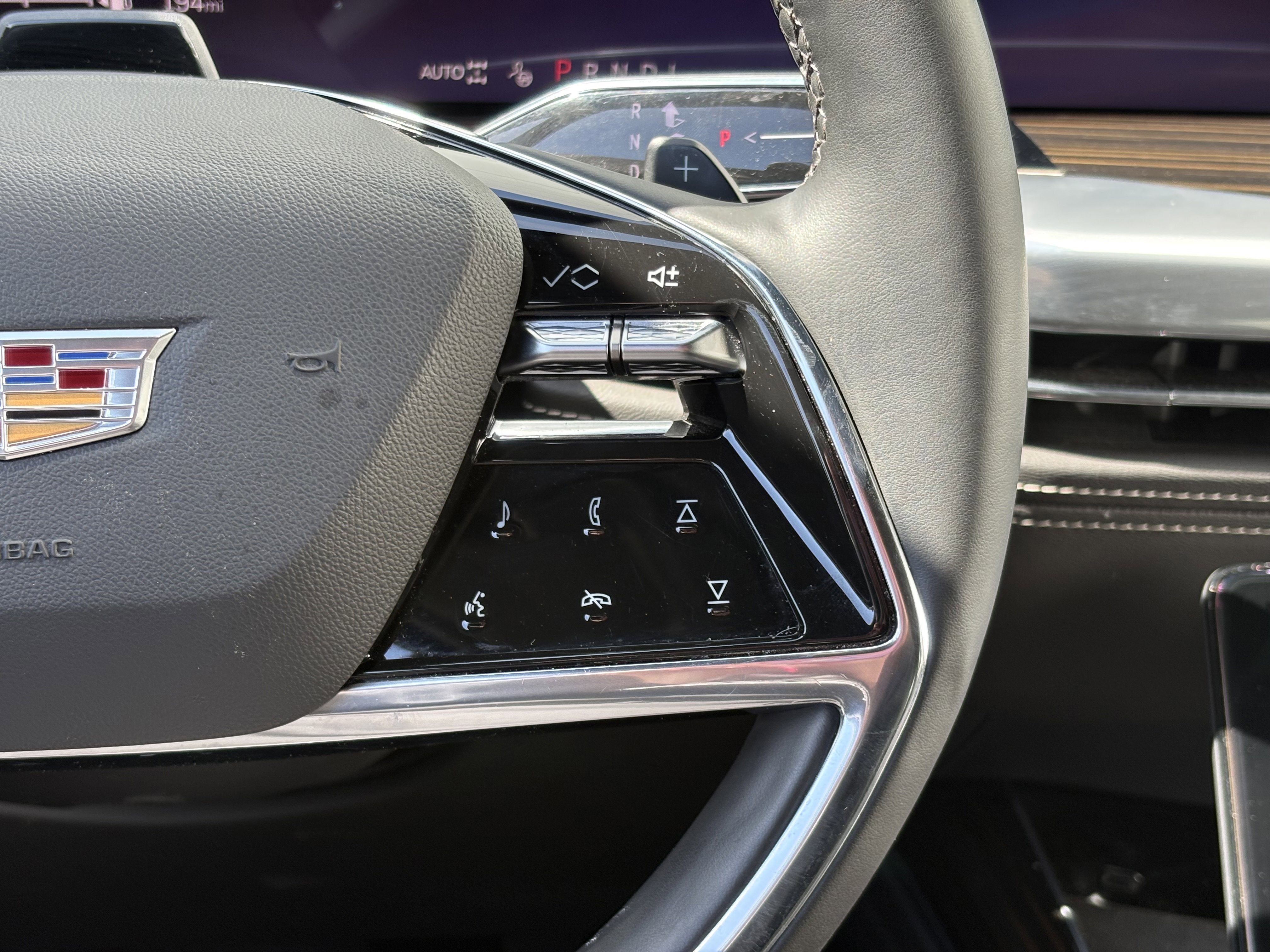 2025 Cadillac Escalade ESV Premium Luxury