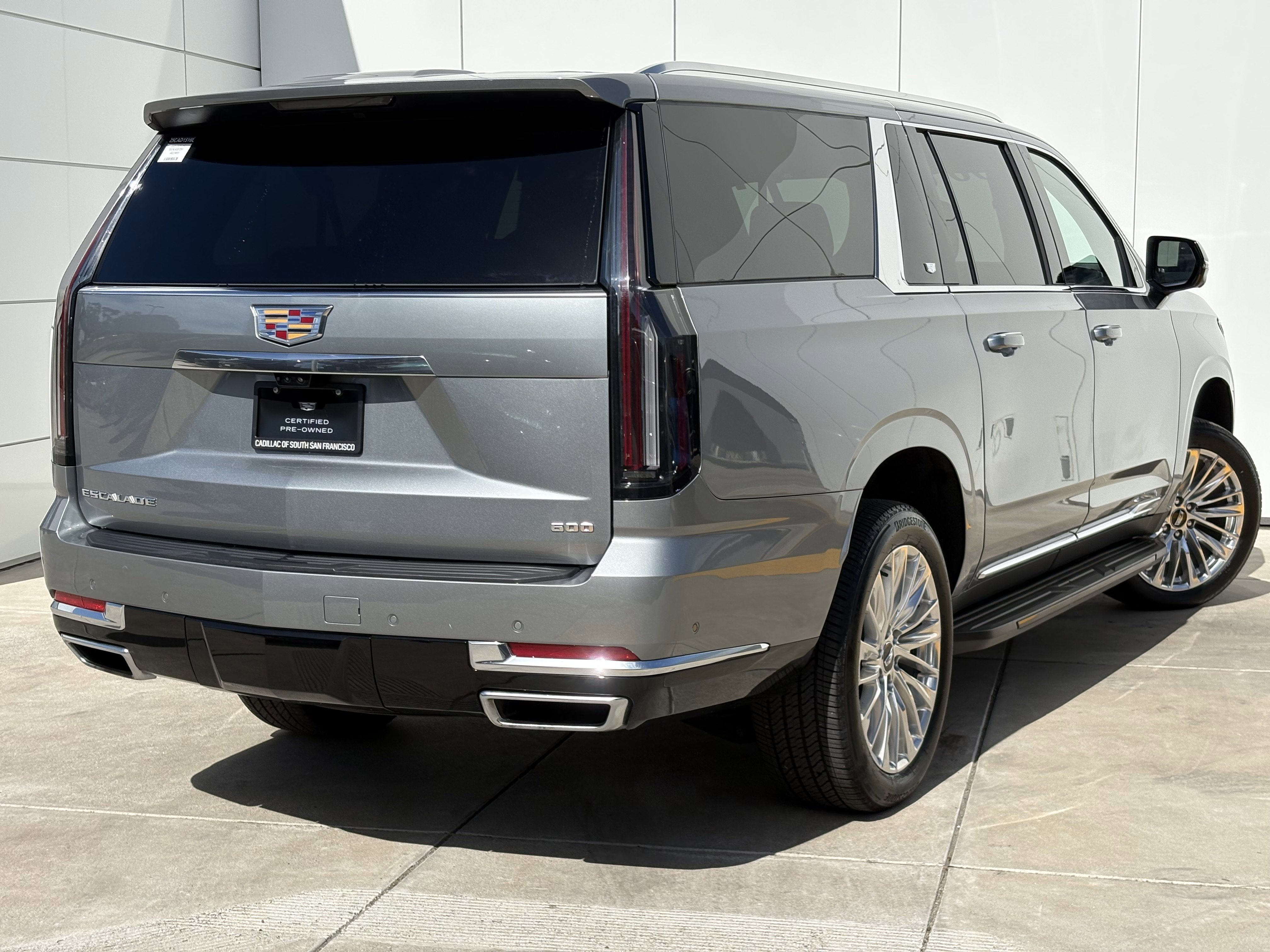 2025 Cadillac Escalade ESV Premium Luxury