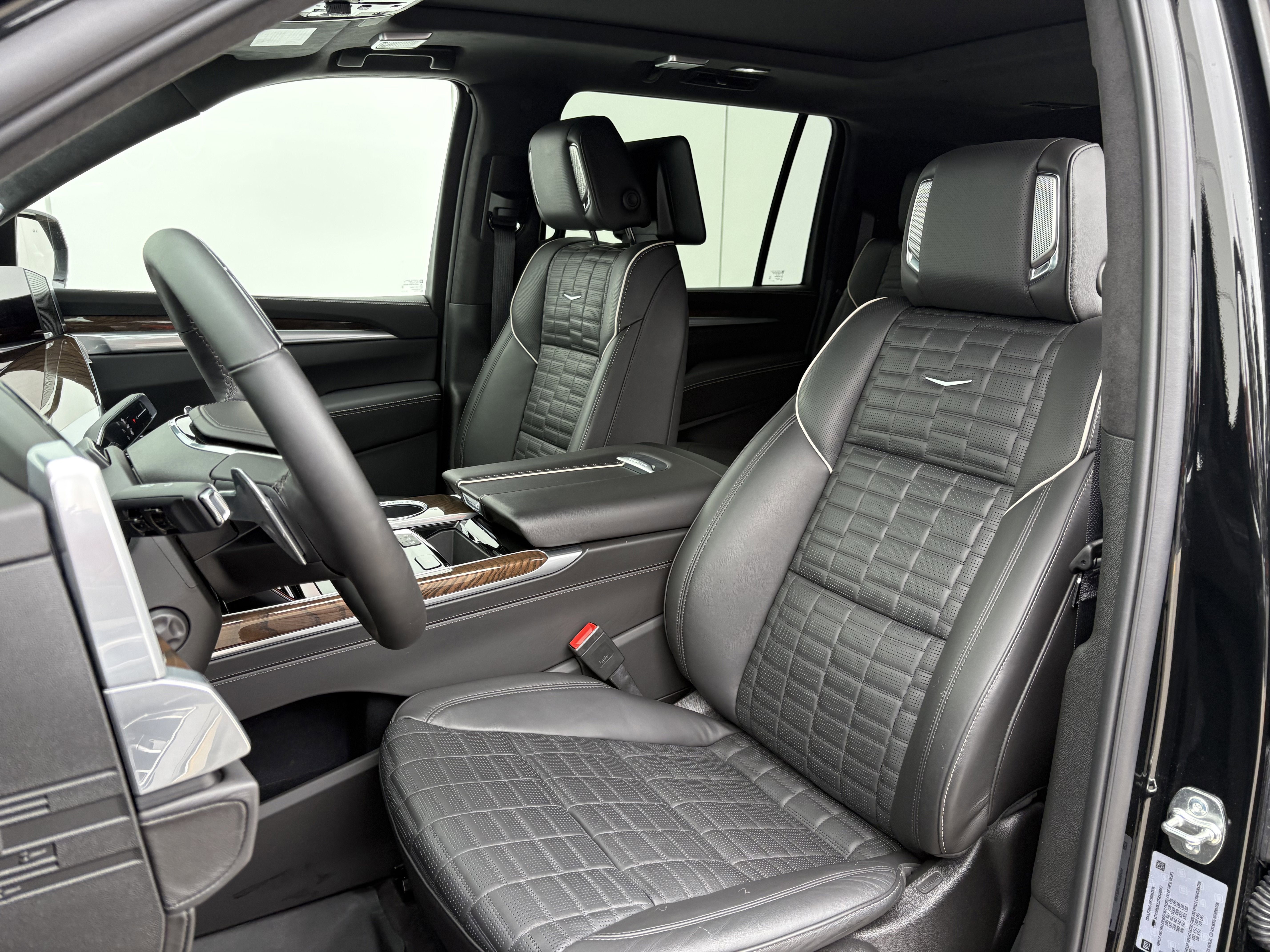 2026 Cadillac Escalade ESV Platinum Luxury