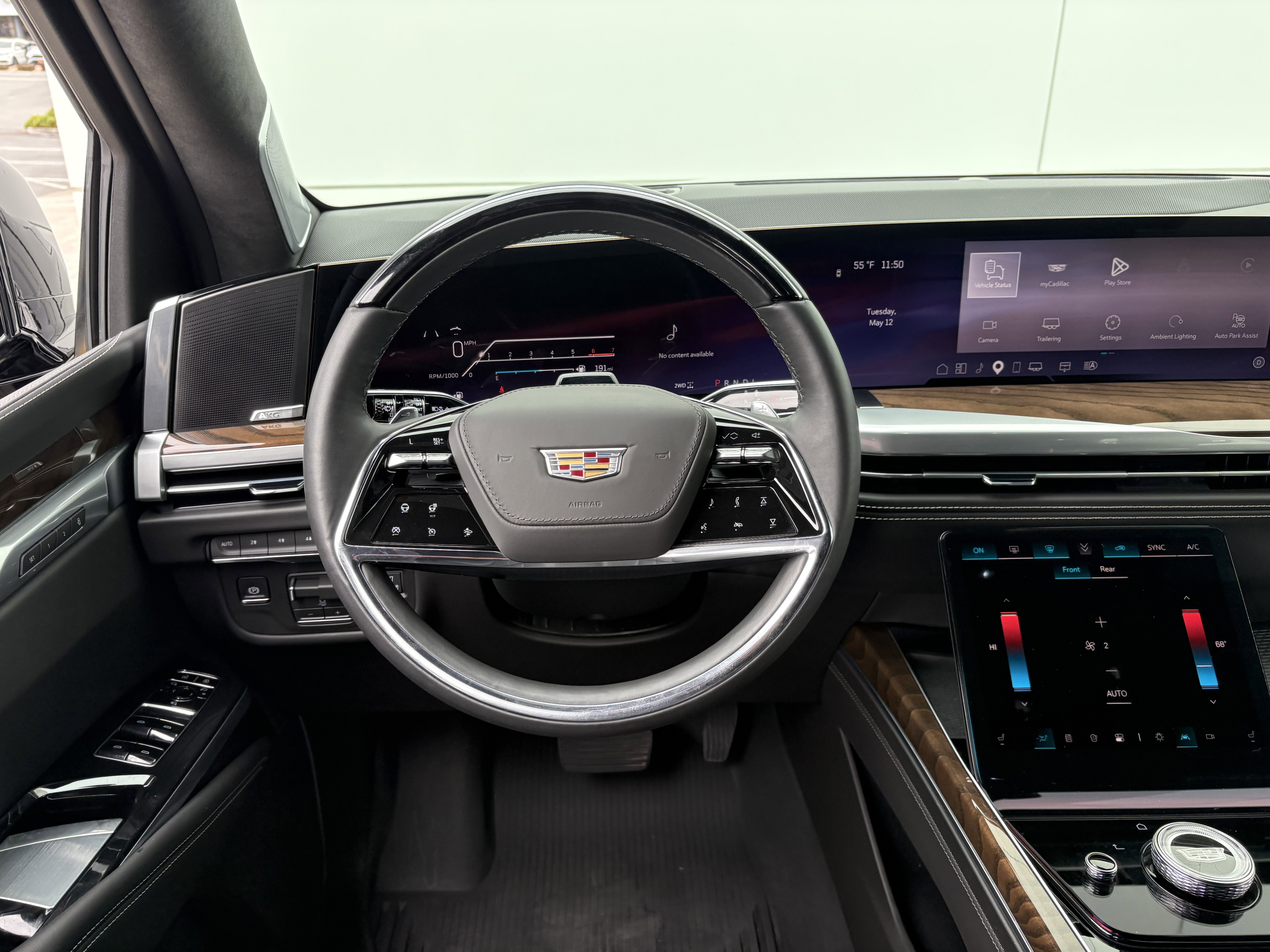2026 Cadillac Escalade ESV Platinum Luxury