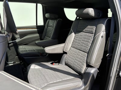 2025 Cadillac Escalade ESV Premium Luxury Platinum