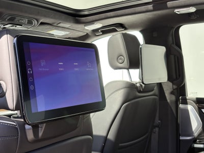 2025 Cadillac Escalade ESV Premium Luxury Platinum