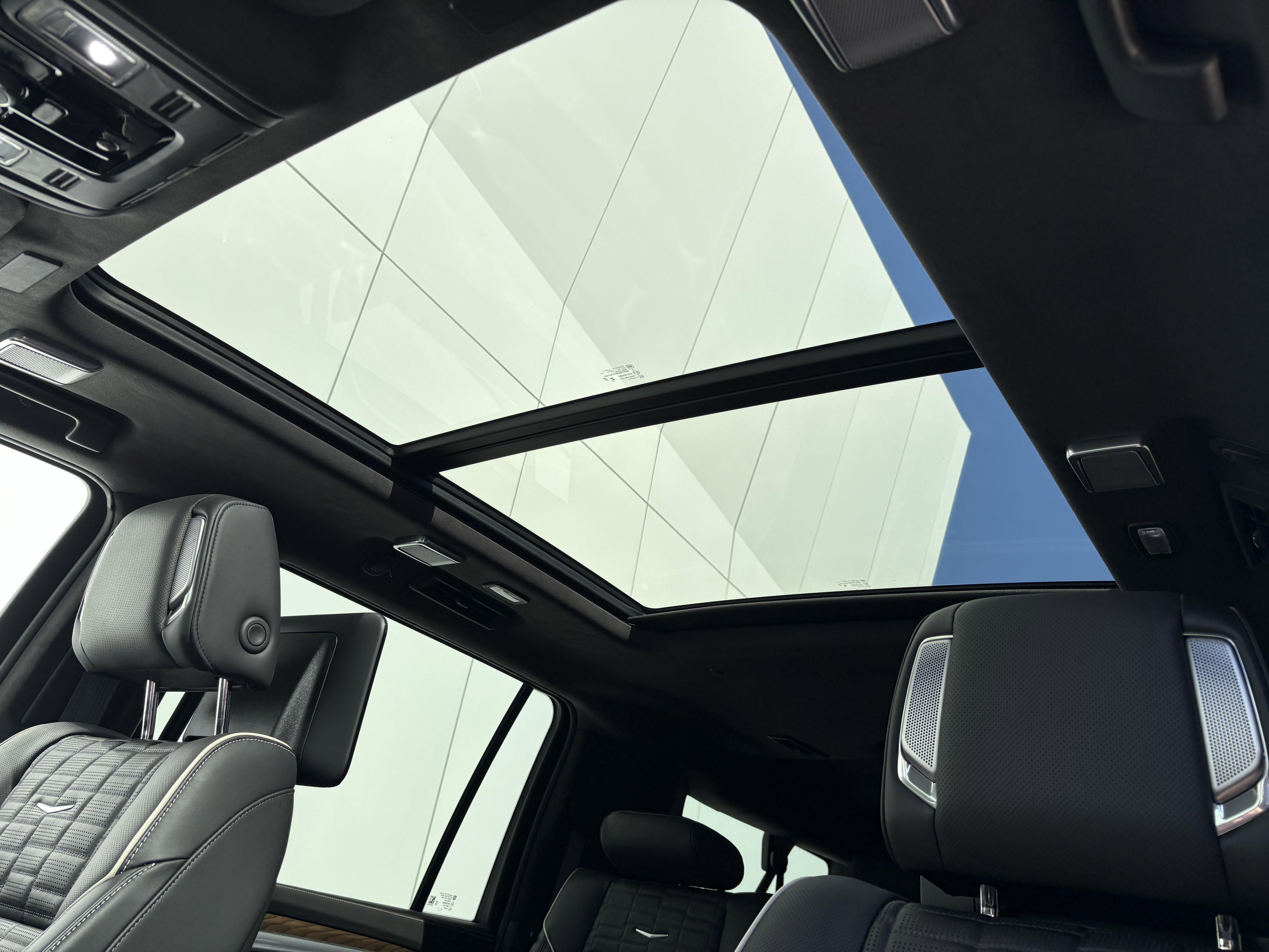 2025 Cadillac Escalade ESV Premium Luxury Platinum