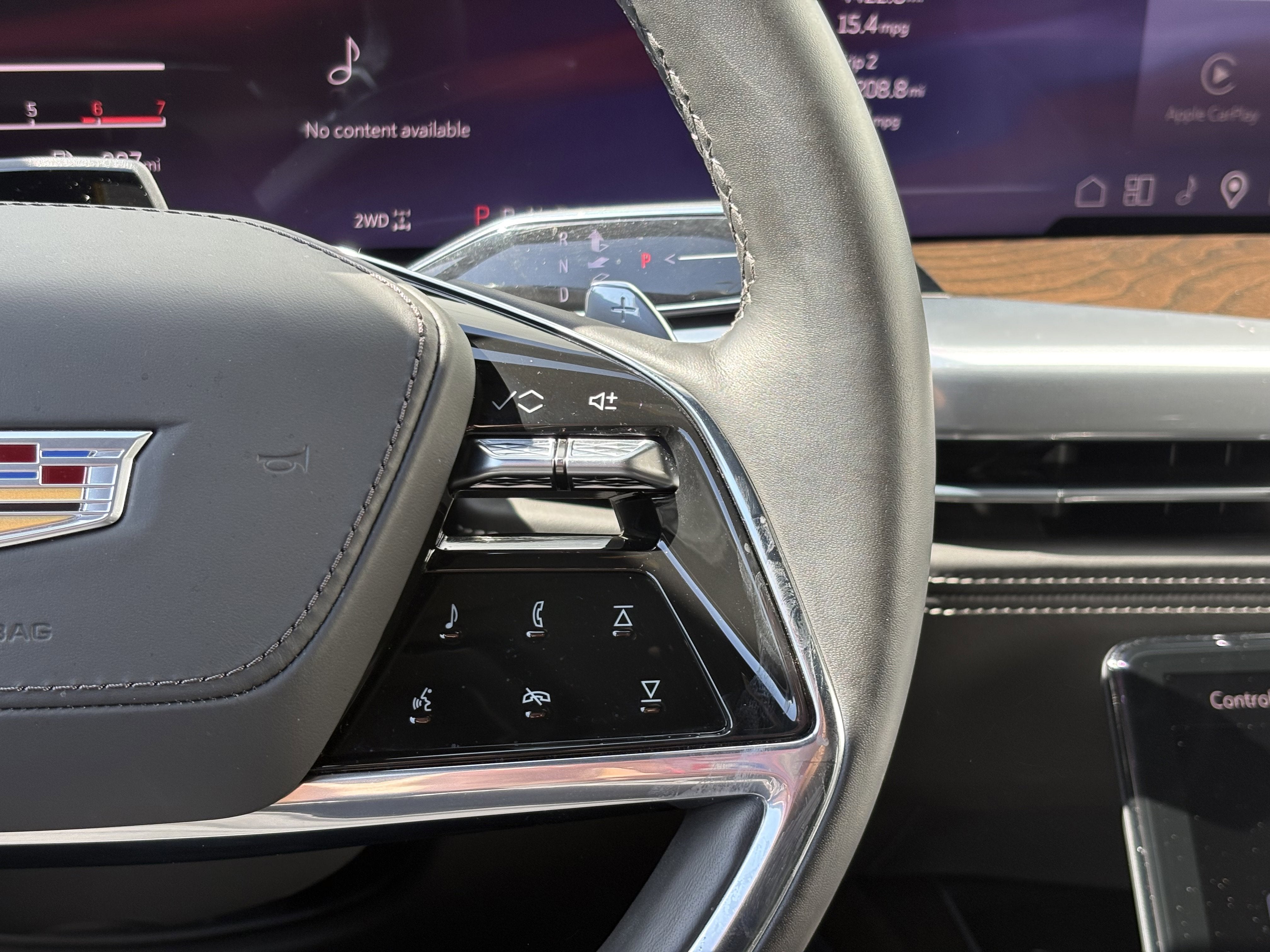 2025 Cadillac Escalade ESV Premium Luxury Platinum